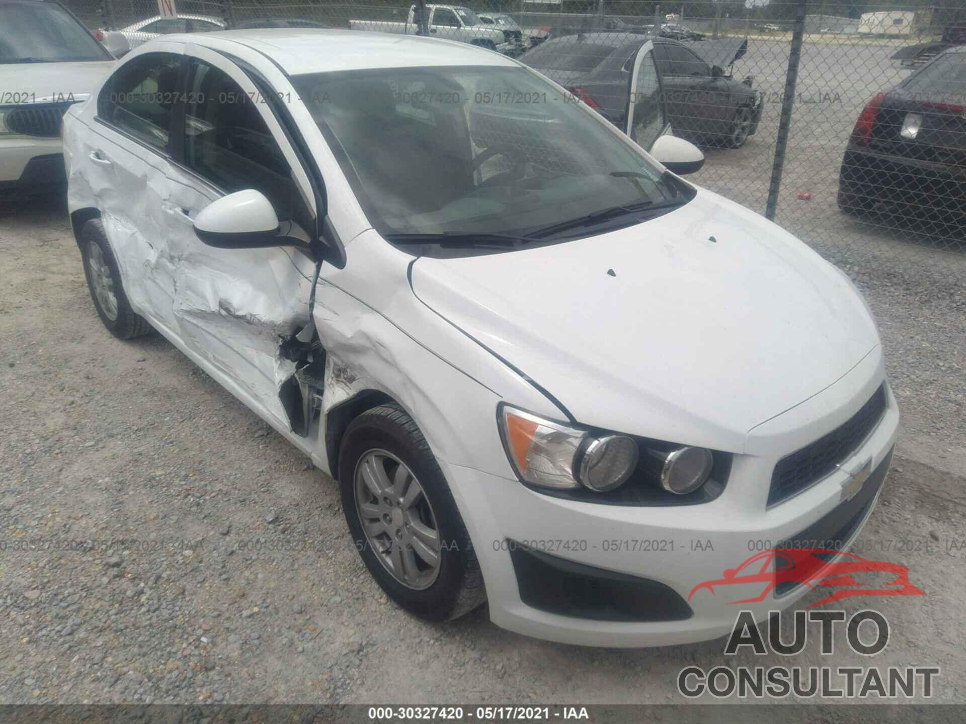 CHEVROLET SONIC 2016 - 1G1JC5SH6G4143977