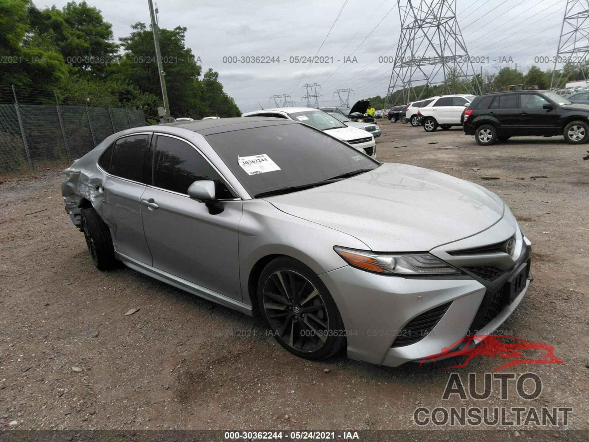 TOYOTA CAMRY 2018 - 4T1BZ1HK2JU008262