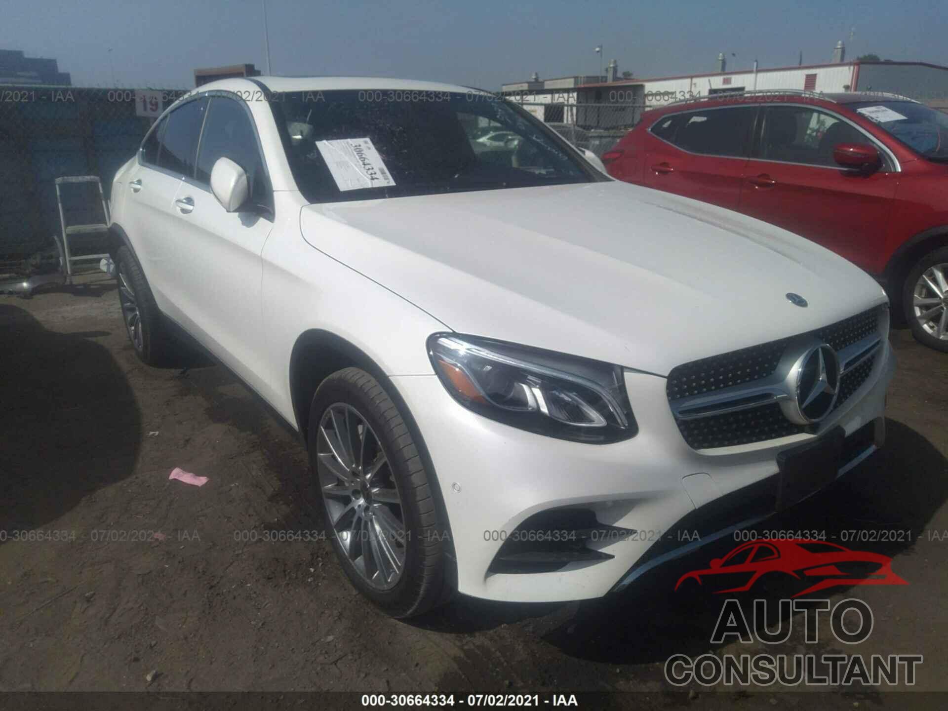 MERCEDES-BENZ GLC 2018 - WDC0J4KB1JF425089