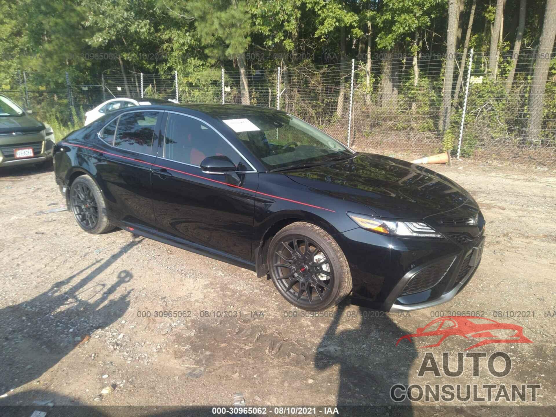 TOYOTA CAMRY 2021 - 4T1KZ1AK0MU057636