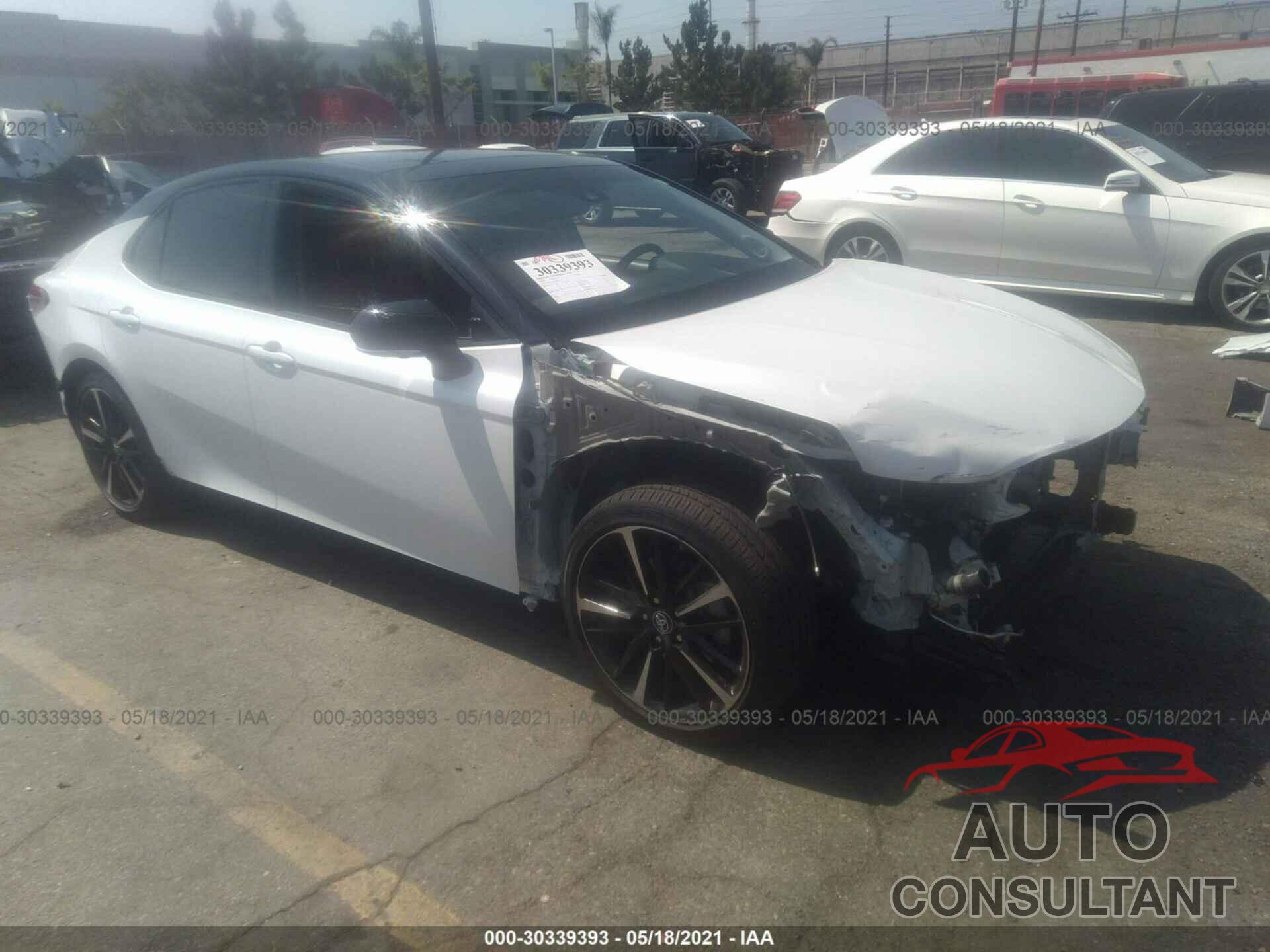 TOYOTA CAMRY 2018 - 4T1BZ1HK5JU021362