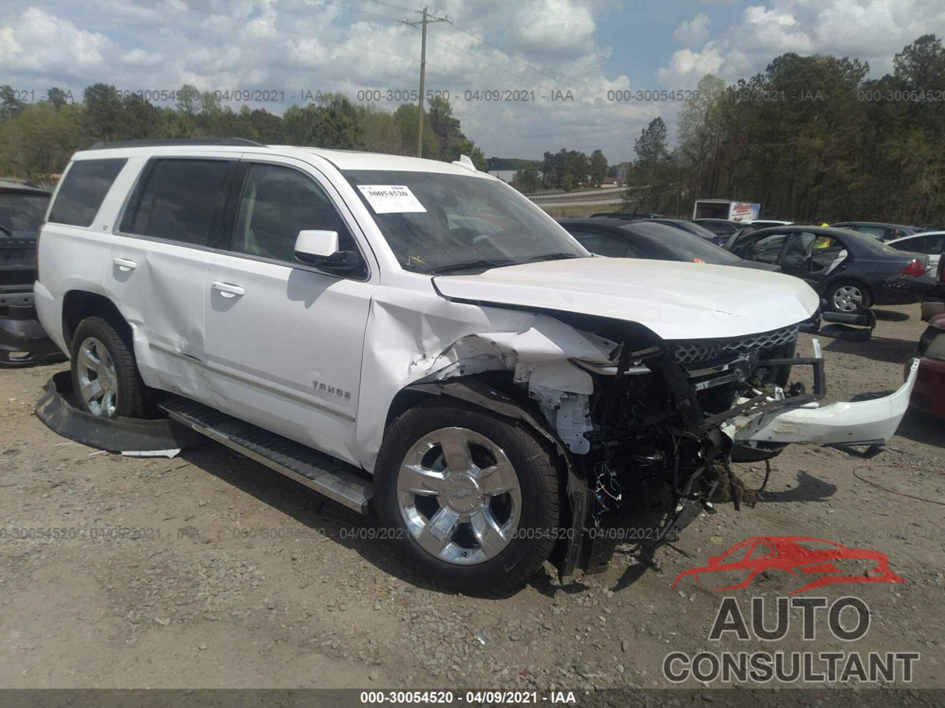 CHEVROLET TAHOE 2017 - 1GNSKBKC2HR331036