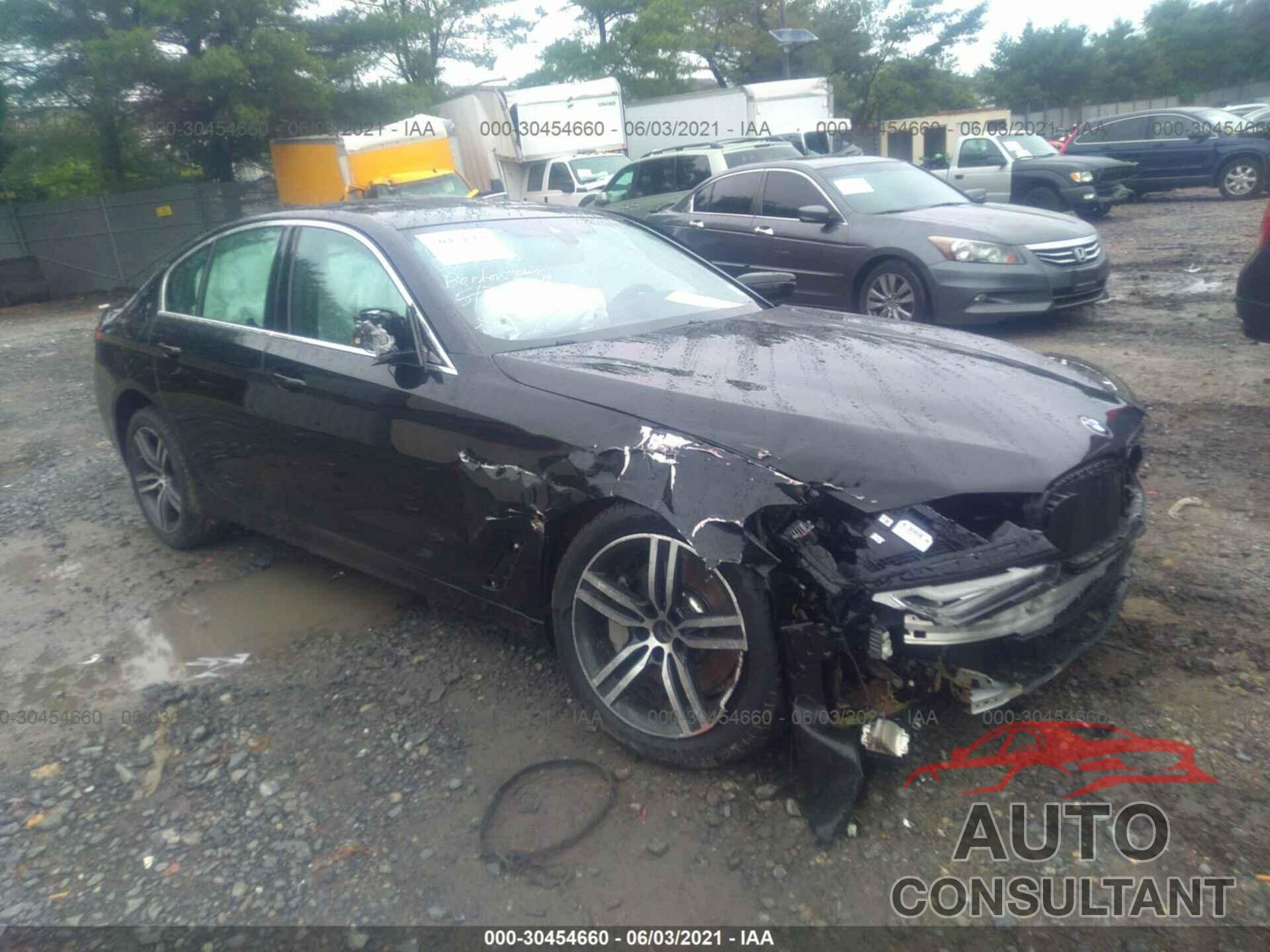 BMW 5 SERIES 2021 - WBA13BJ03MWX18096