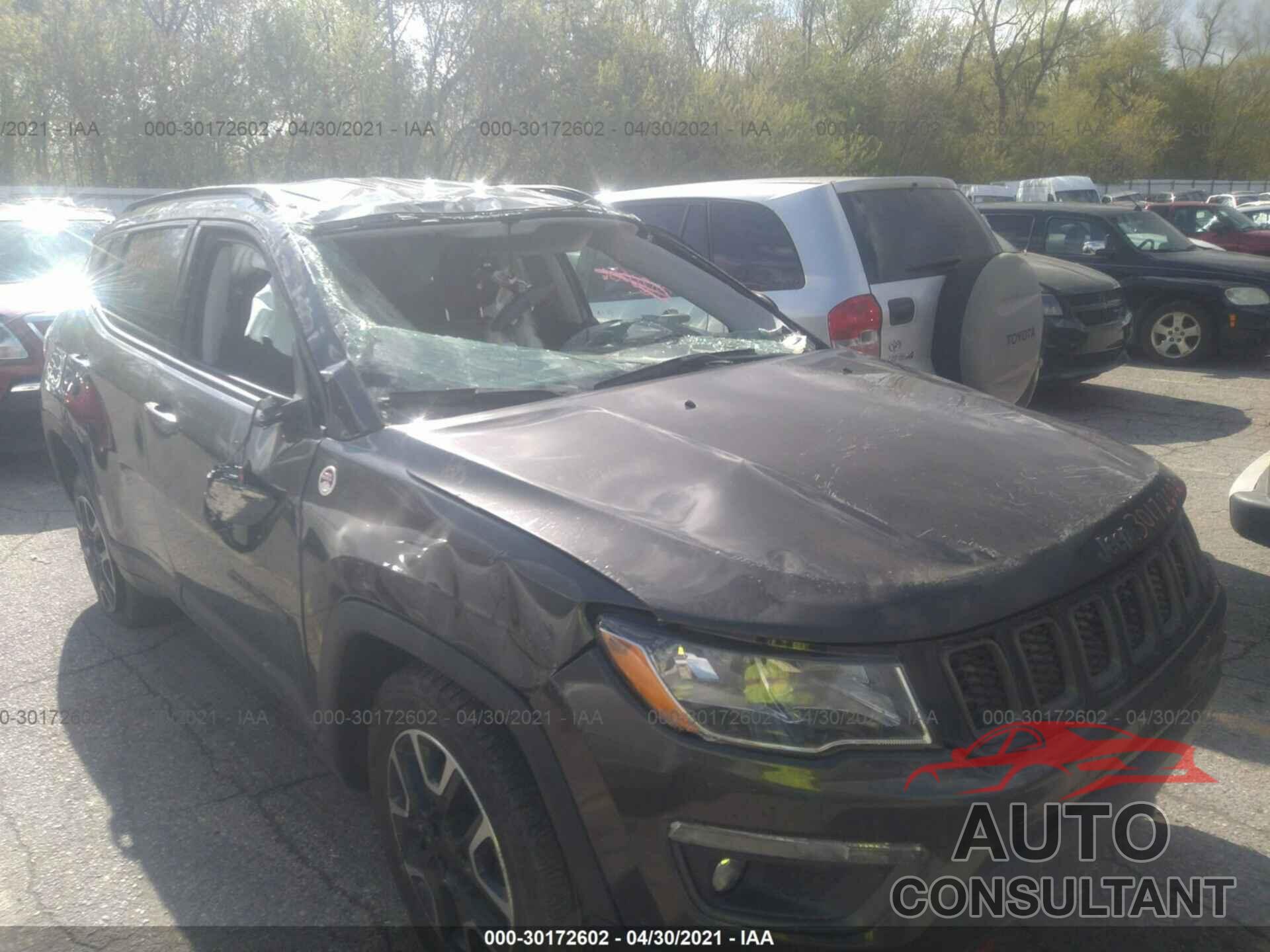 JEEP COMPASS 2019 - 3C4NJDDB8KT765579