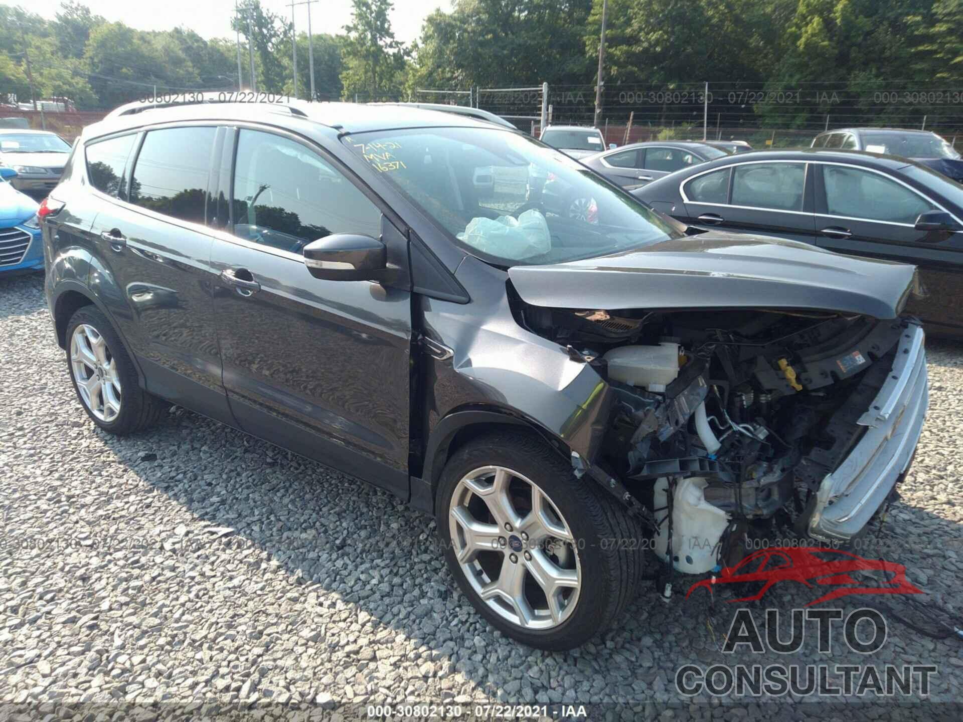 FORD ESCAPE 2019 - 1FMCU9J94KUB44466
