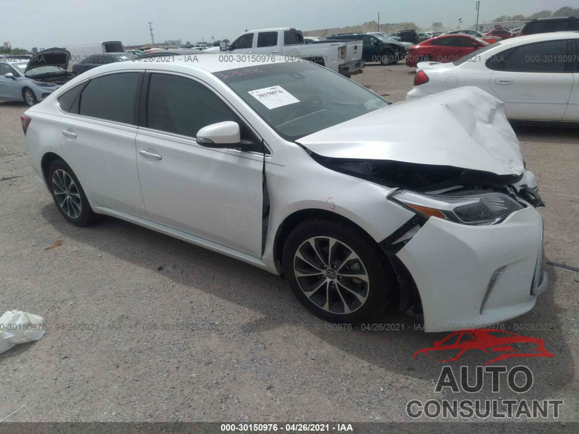 TOYOTA AVALON 2018 - 4T1BK1EB1JU271223