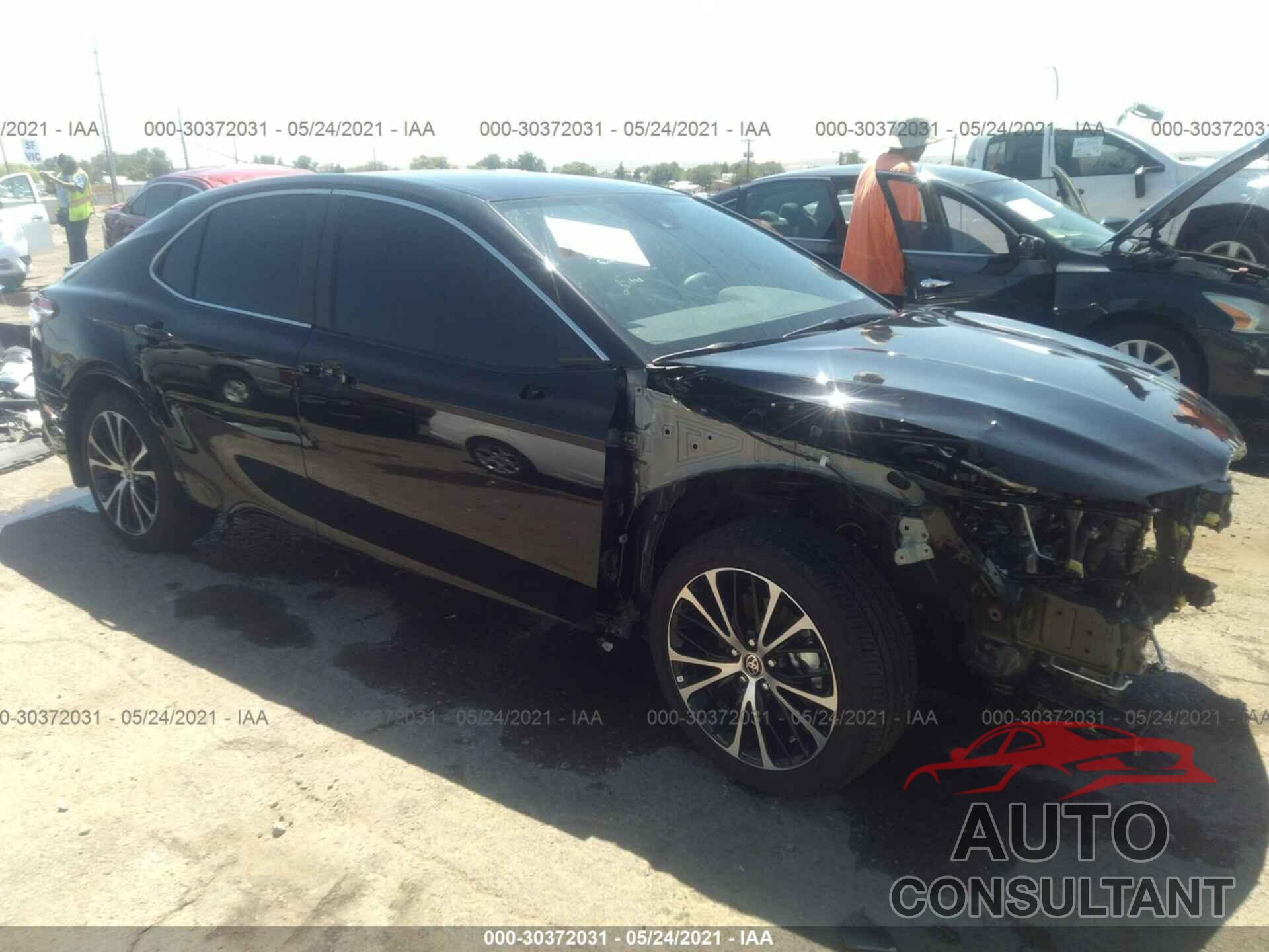 TOYOTA CAMRY 2020 - 4T1G11AK4LU397058