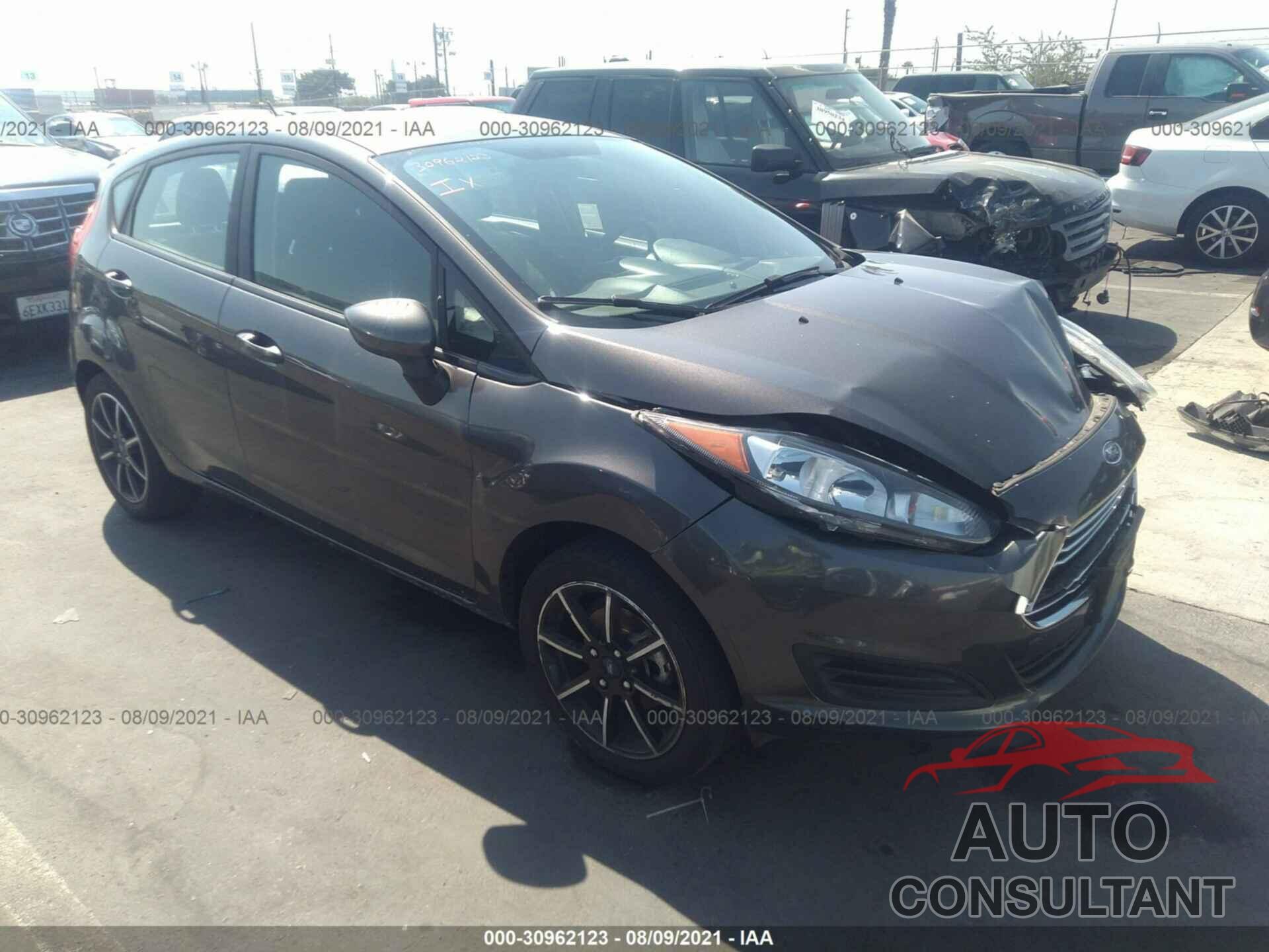 FORD FIESTA 2017 - 3FADP4EJ1HM159677