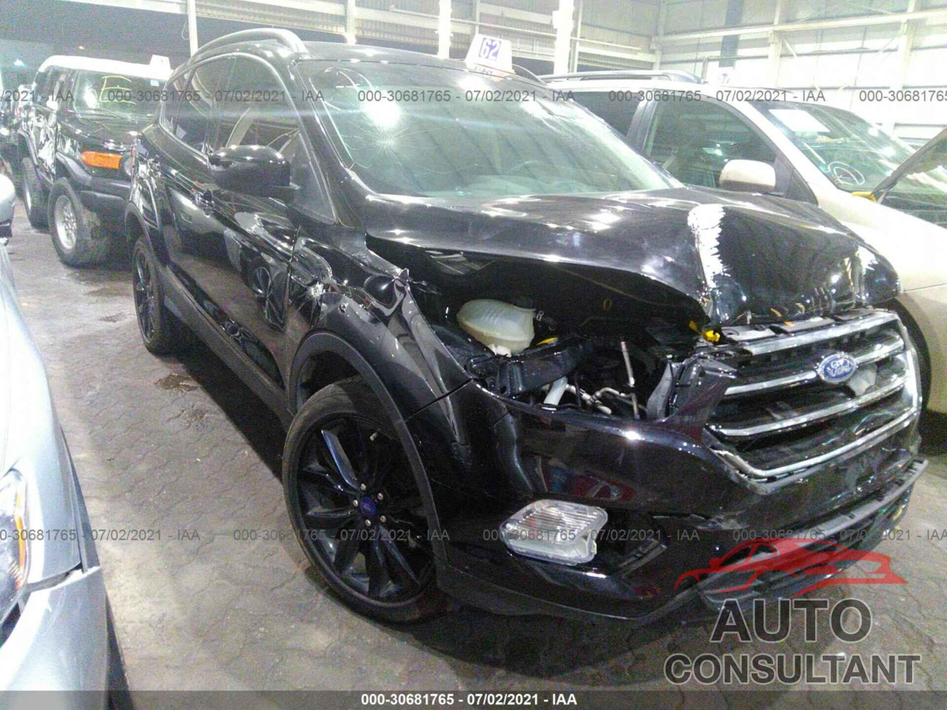 FORD ESCAPE 2019 - 1FMCU0GD5KUC20123