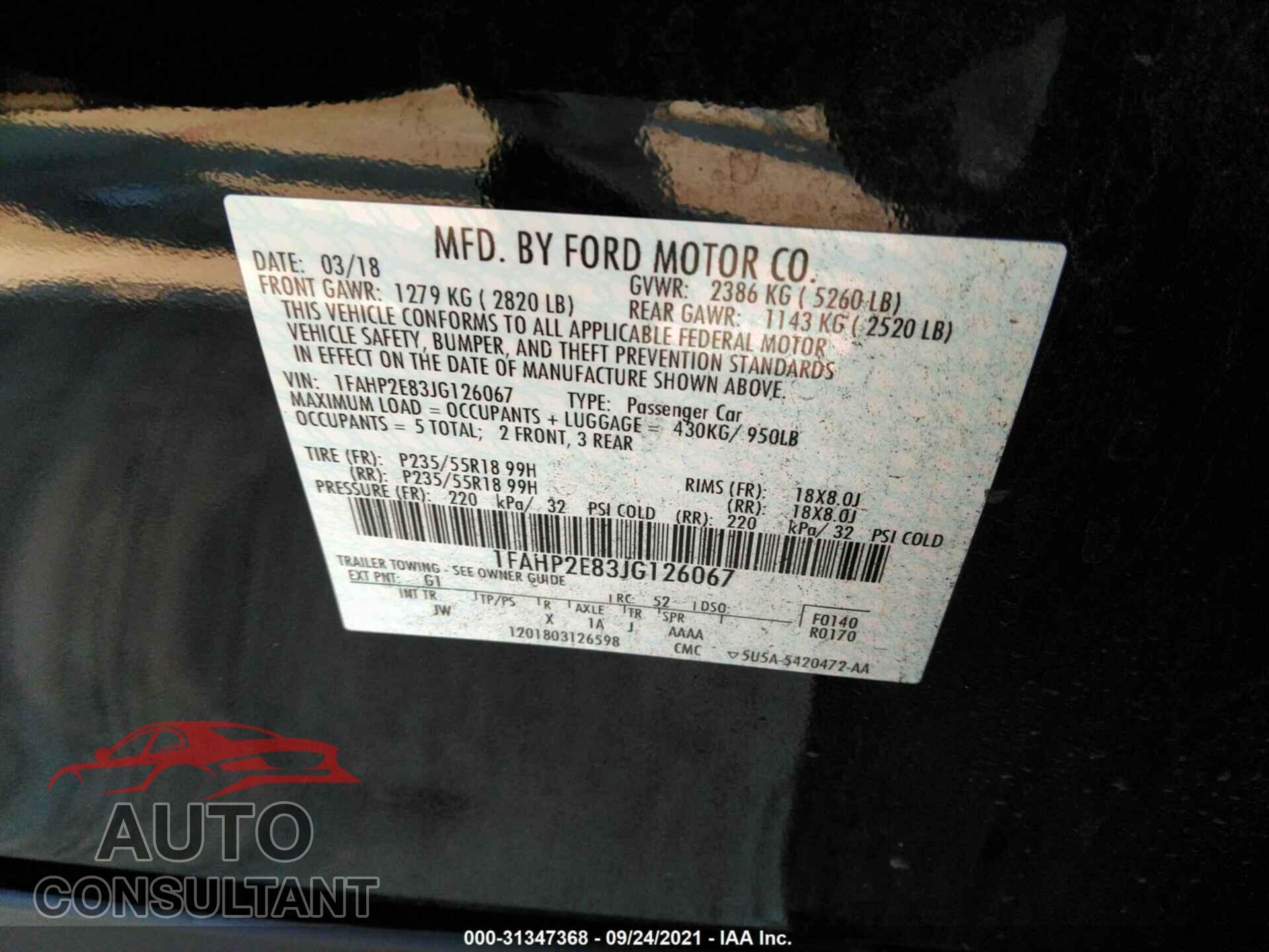FORD TAURUS 2018 - 1FAHP2E83JG126067