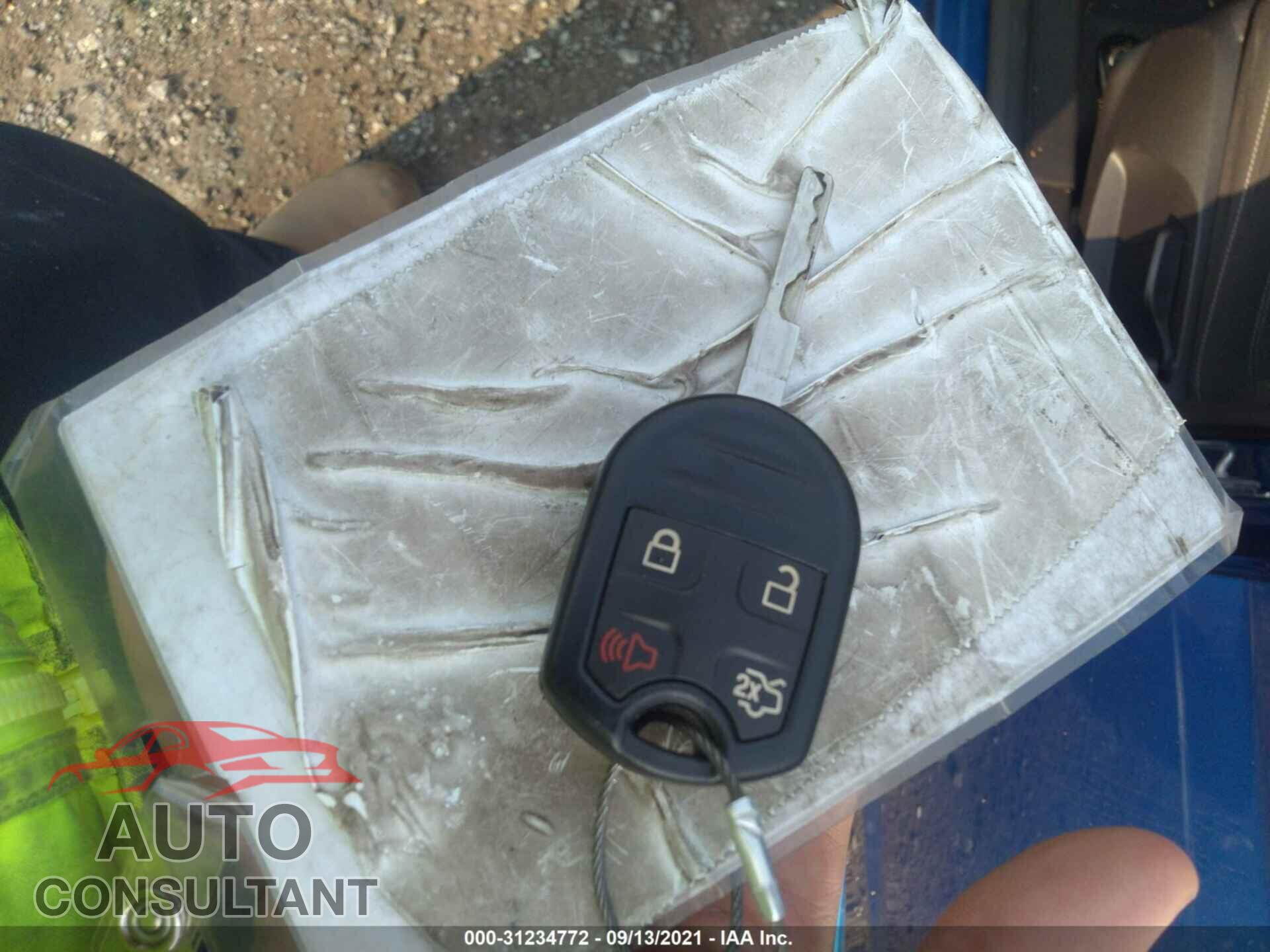 FORD FIESTA 2019 - 3FADP4EJ1KM138061