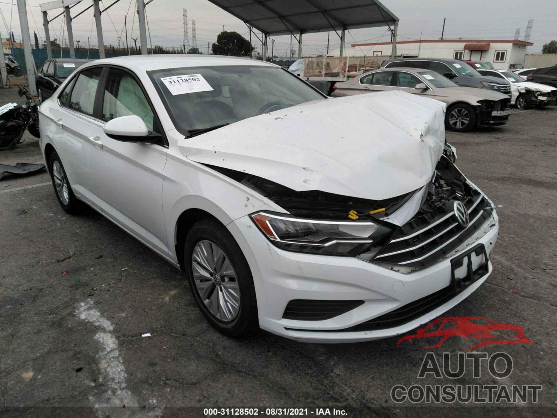 VOLKSWAGEN JETTA 2019 - 3VWC57BU4KM236784