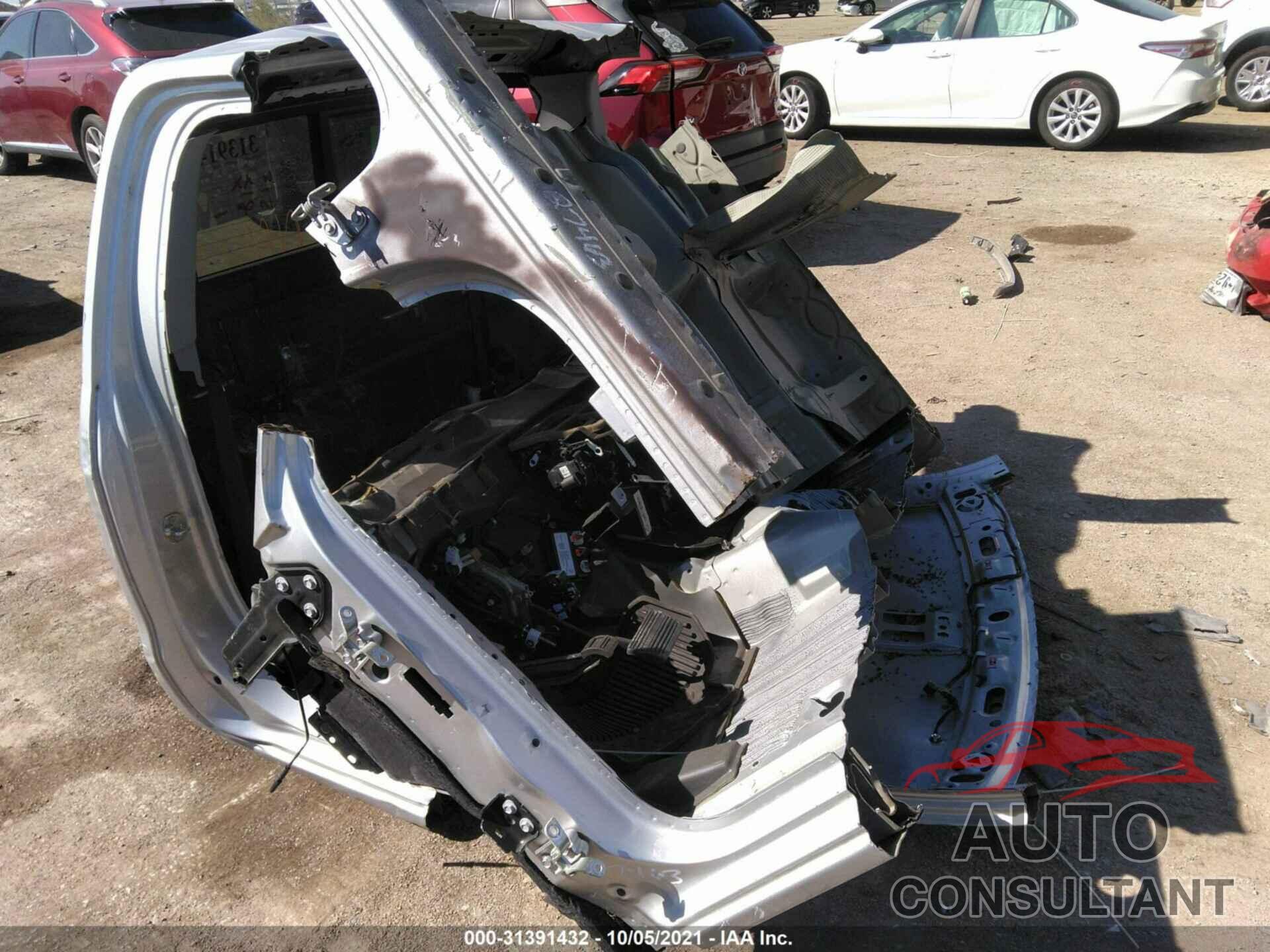 CHEVROLET SILVERADO 1500 2018 - 3GCUKSEC1JG217791