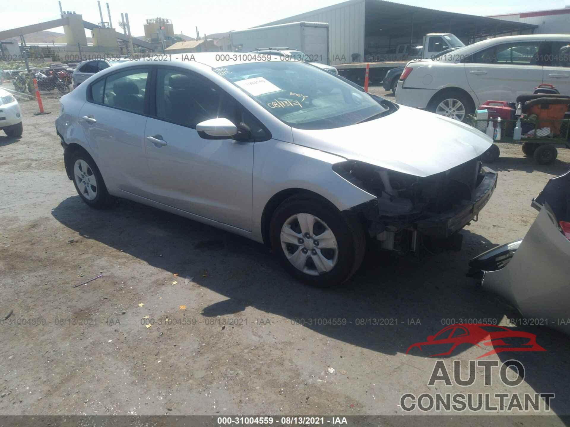 KIA FORTE 2017 - 3KPFK4A72HE088222