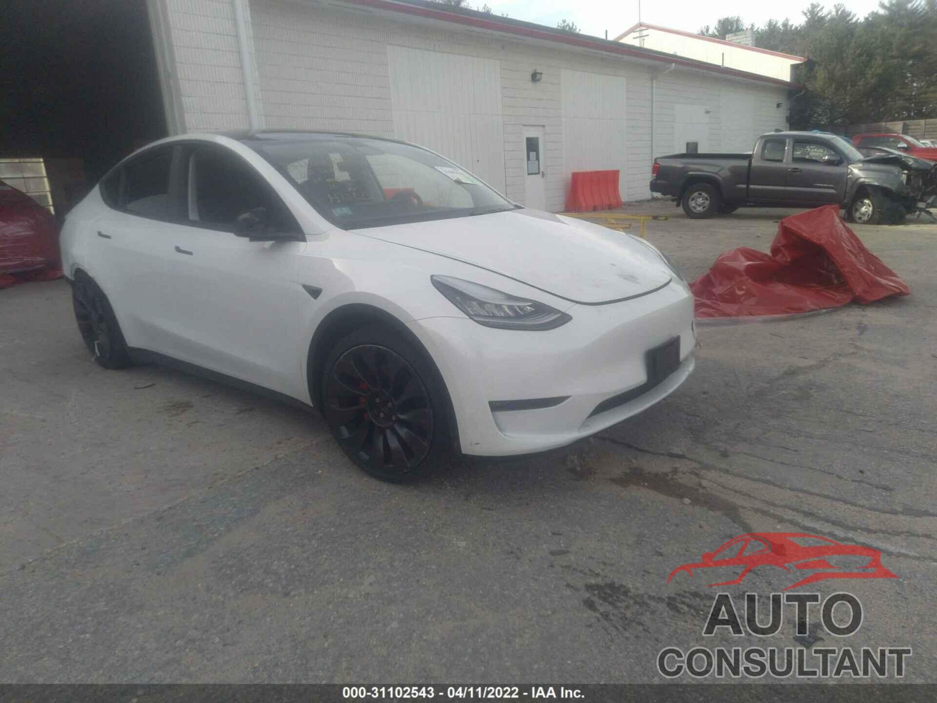 TESLA MODEL Y 2020 - 5YJYGDEF3LF012300