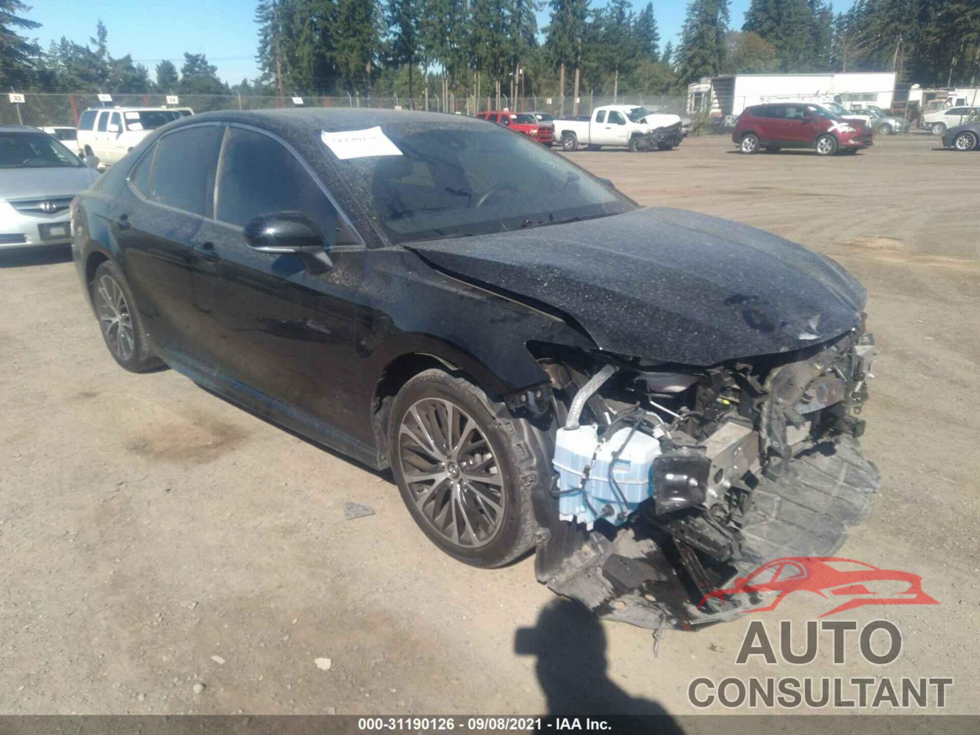 TOYOTA CAMRY 2018 - 4T1B11HK5JU602710