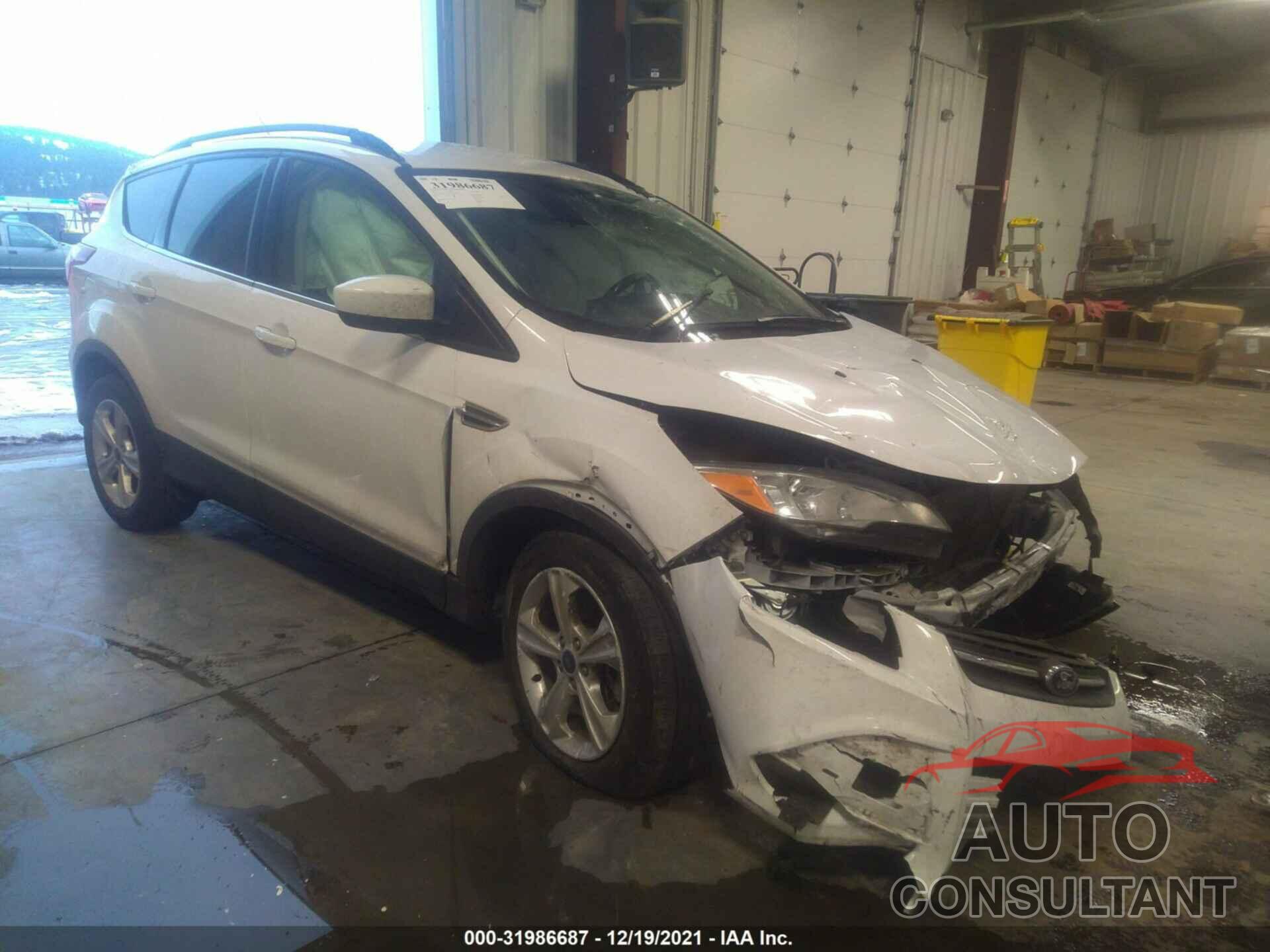 FORD ESCAPE 2016 - 1FMCU9GX3GUB39420