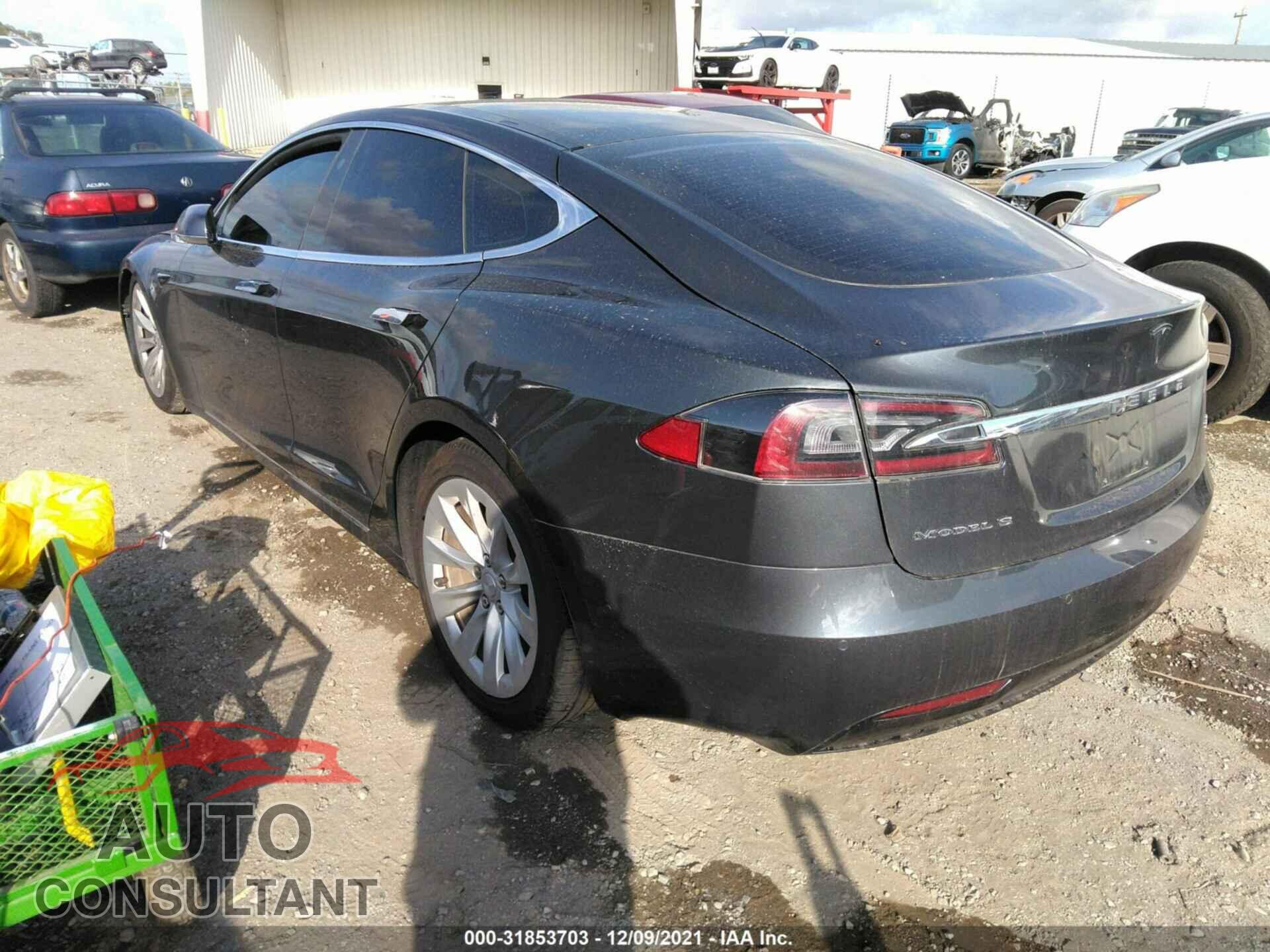 TESLA MODEL S 2017 - 5YJSA1E26HF194651