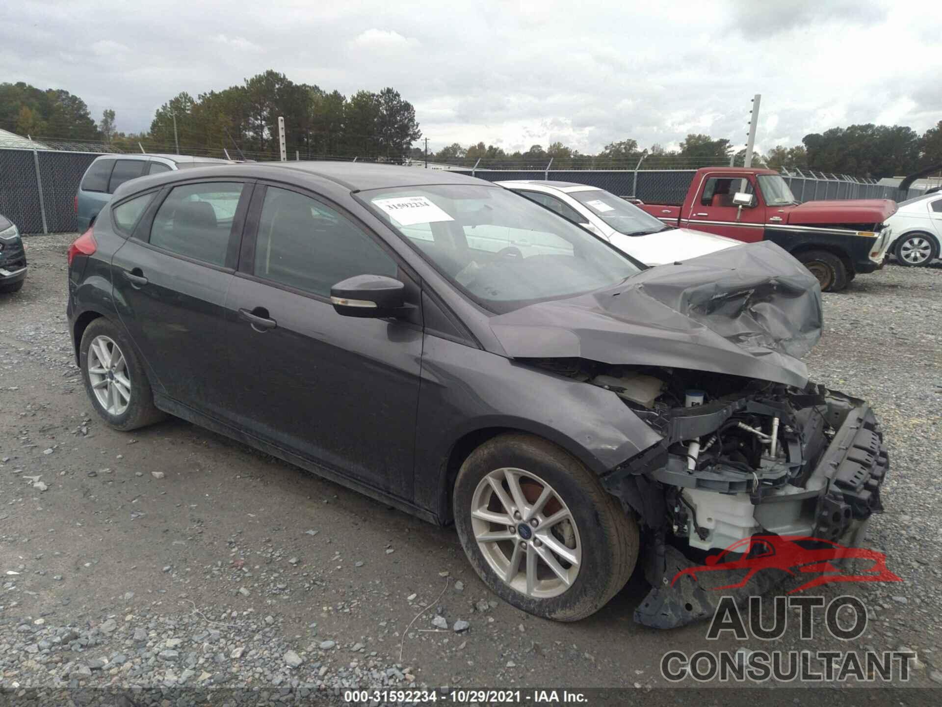 FORD FOCUS 2017 - 1FADP3K24HL281605