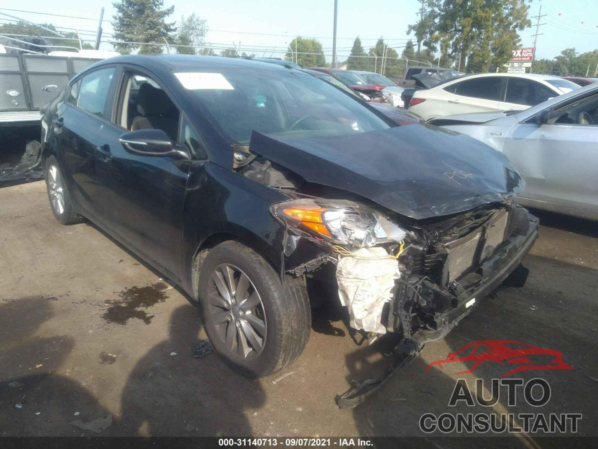 KIA FORTE 2016 - KNAFX4A65G5602144