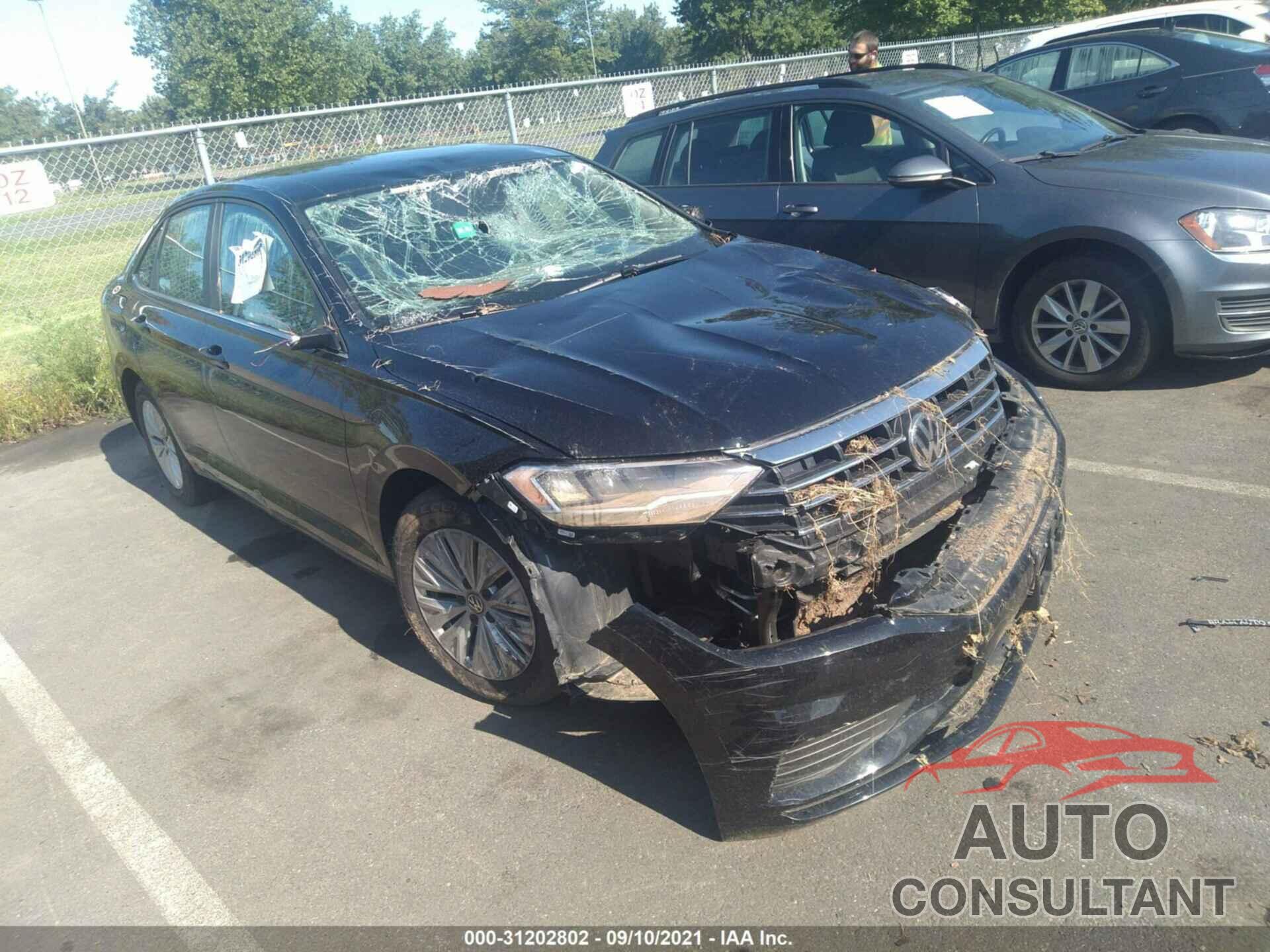 VOLKSWAGEN JETTA 2019 - 3VWC57BU2KM170736