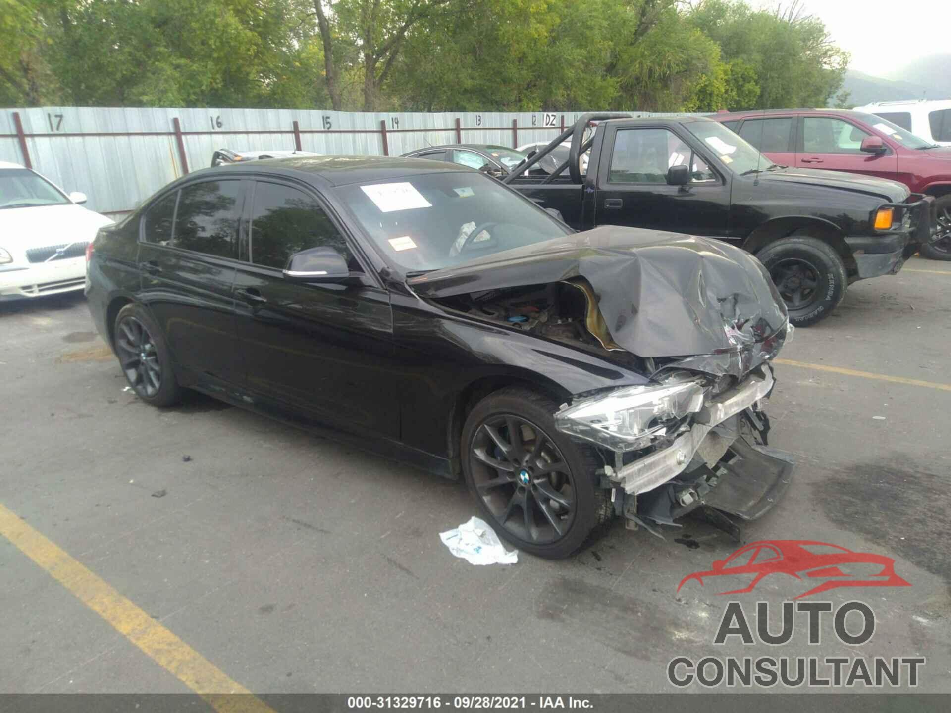 BMW 3 SERIES 2018 - WBA8B7G53JNU95366