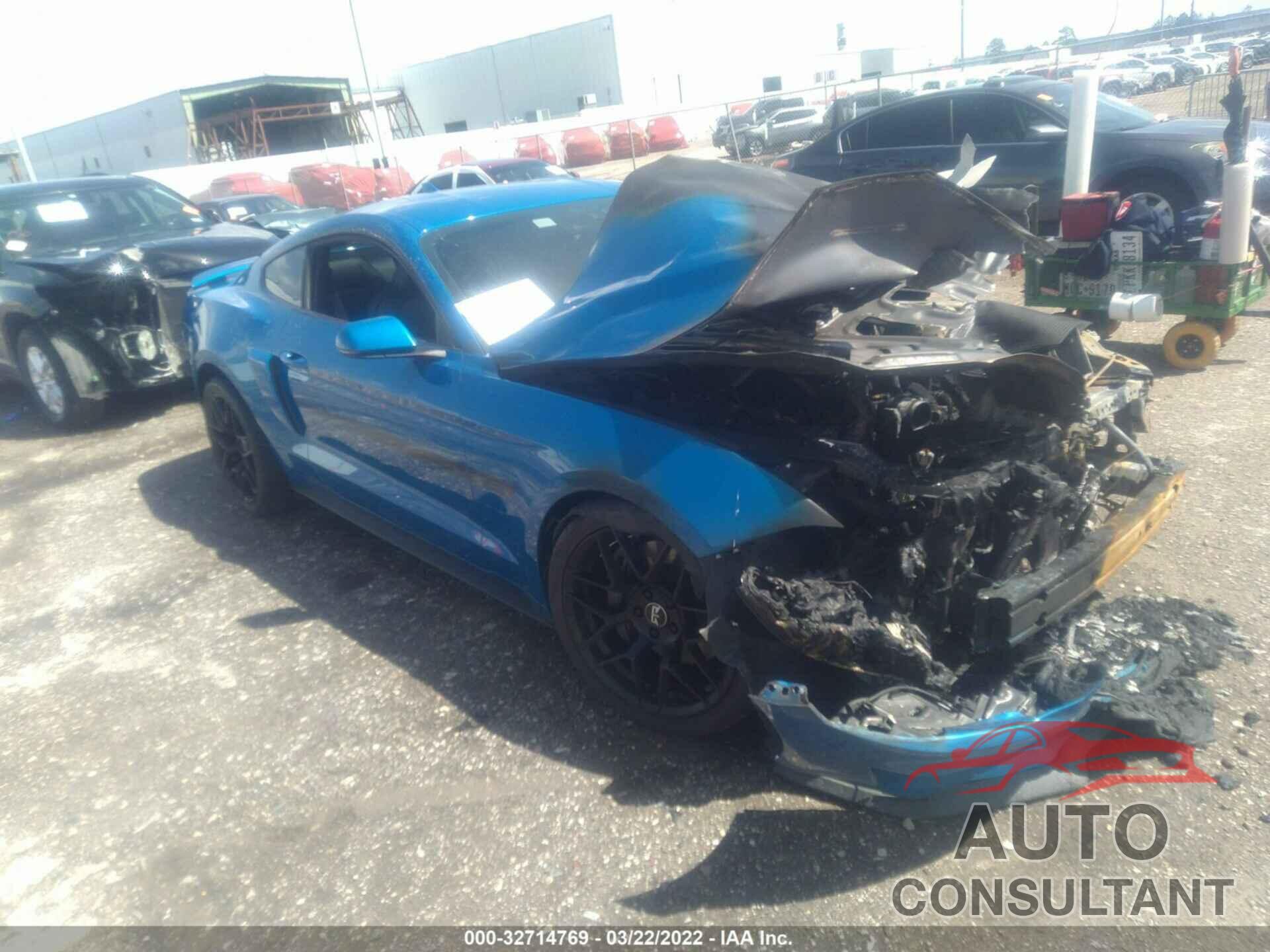 FORD MUSTANG 2020 - 1FA6P8CF5L5176043