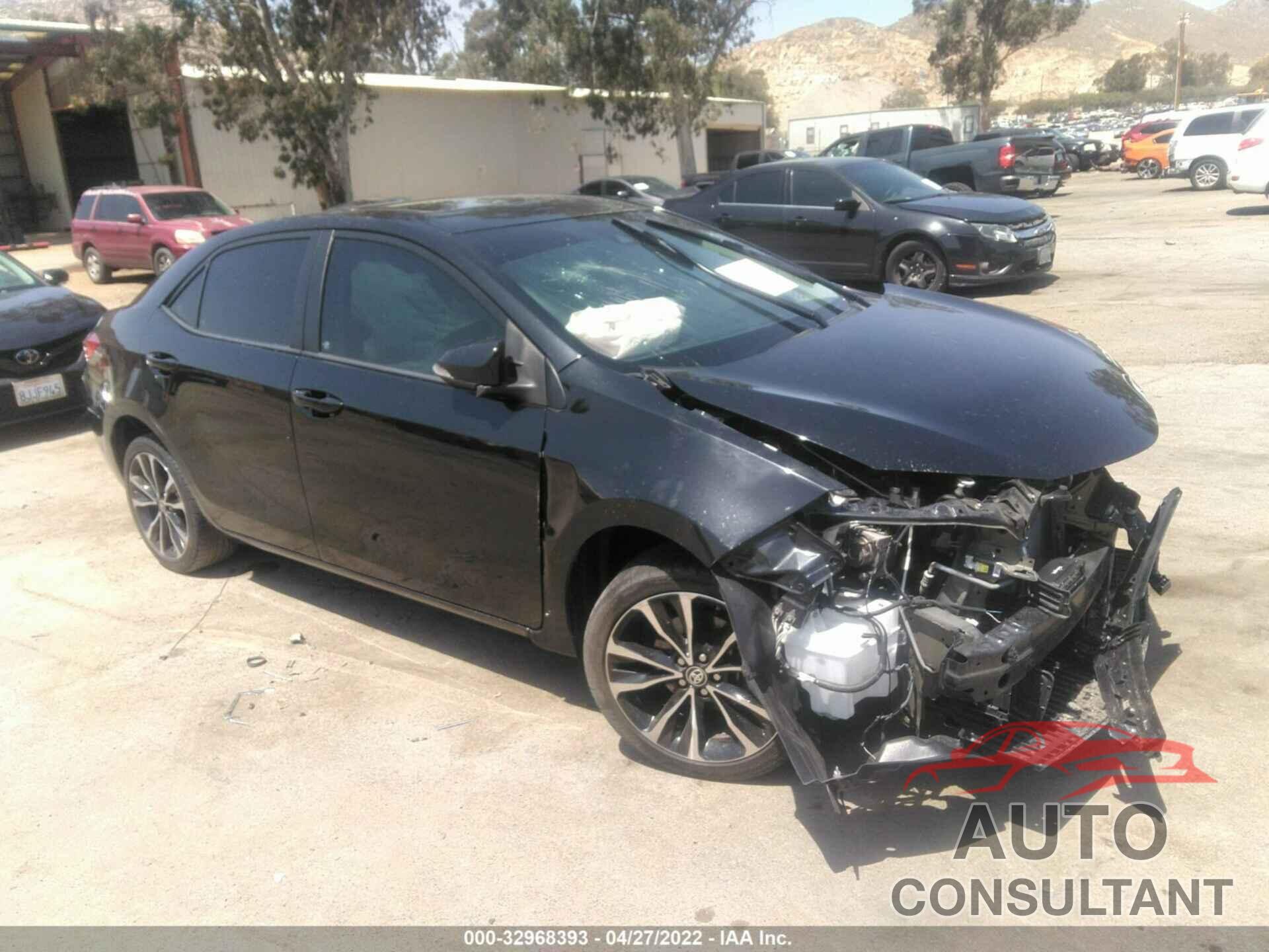 TOYOTA COROLLA 2018 - 5YFBURHE3JP745205