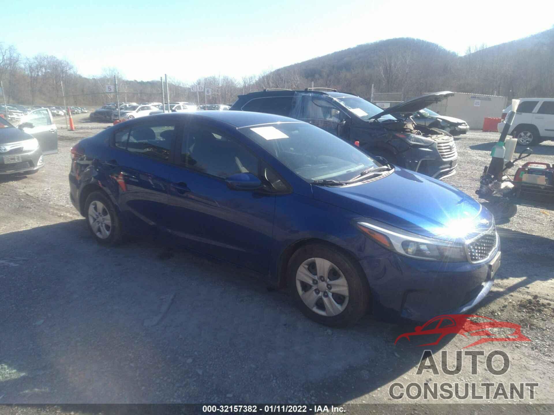 KIA FORTE 2017 - 3KPFK4A71HE131206