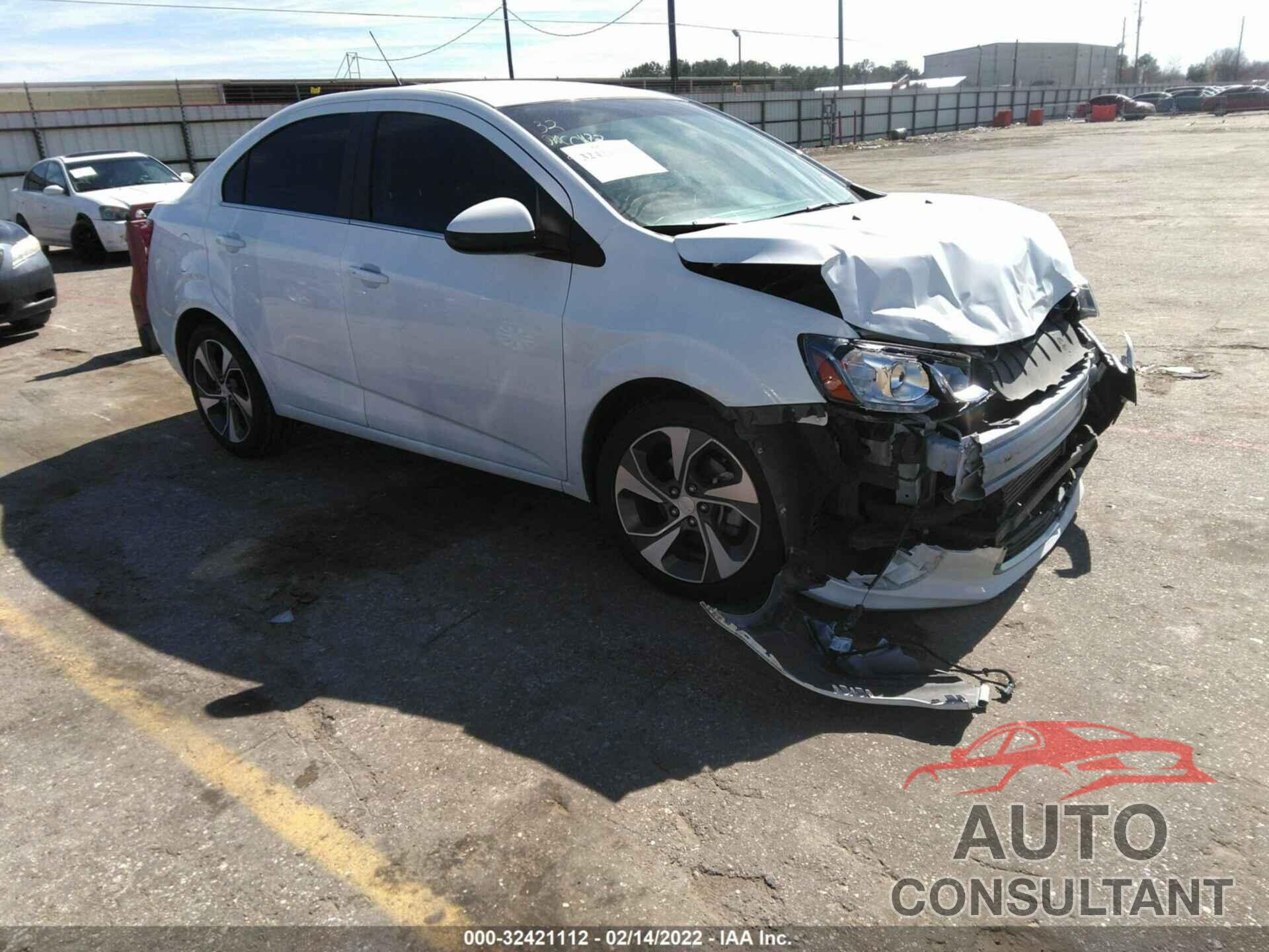 CHEVROLET SONIC 2019 - 1G1JF5SB1K4122269