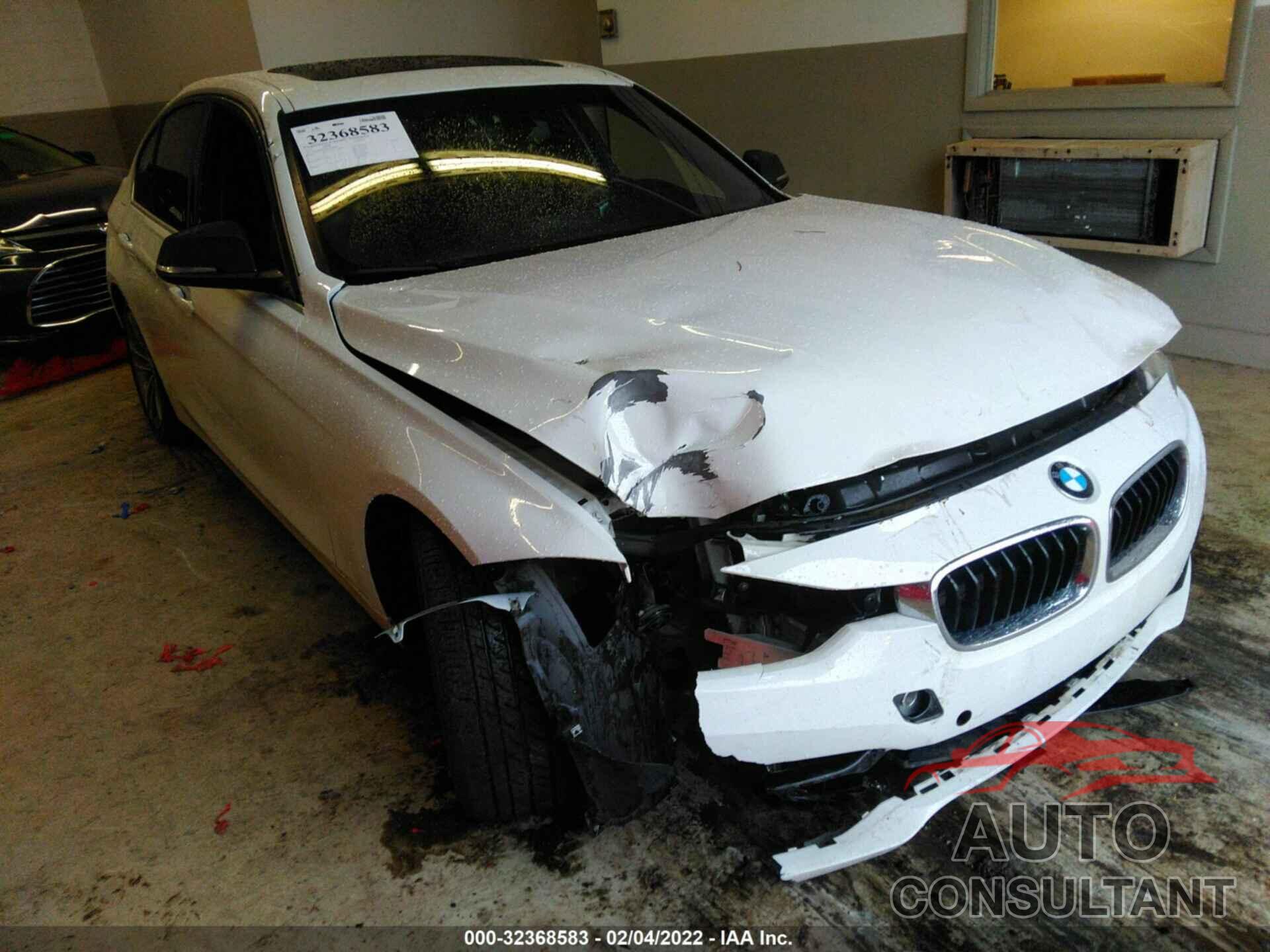BMW 3 SERIES 2017 - WBA8B9G56HNU50850