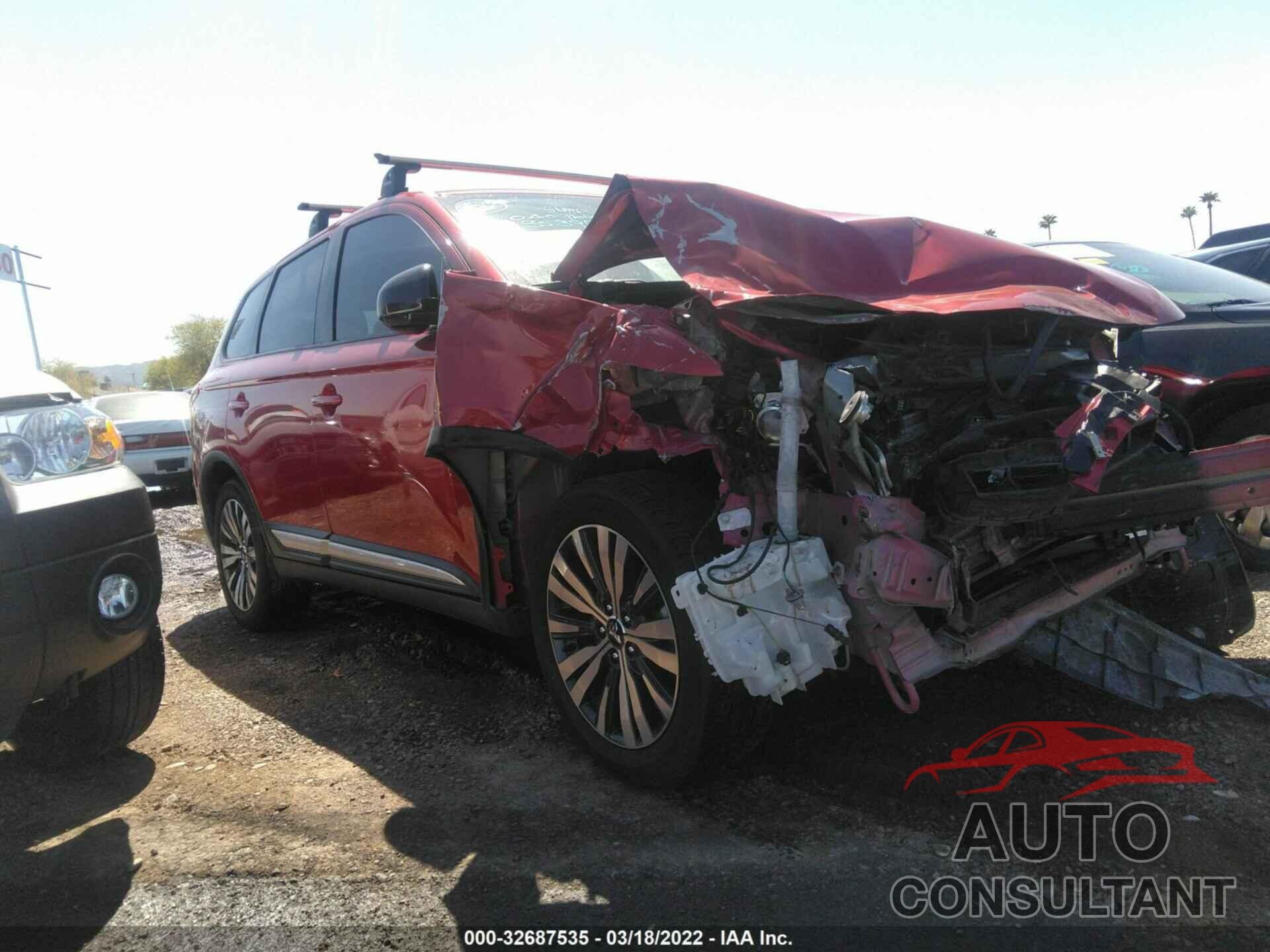 MITSUBISHI OUTLANDER 2019 - JA4AD2A39KZ052667