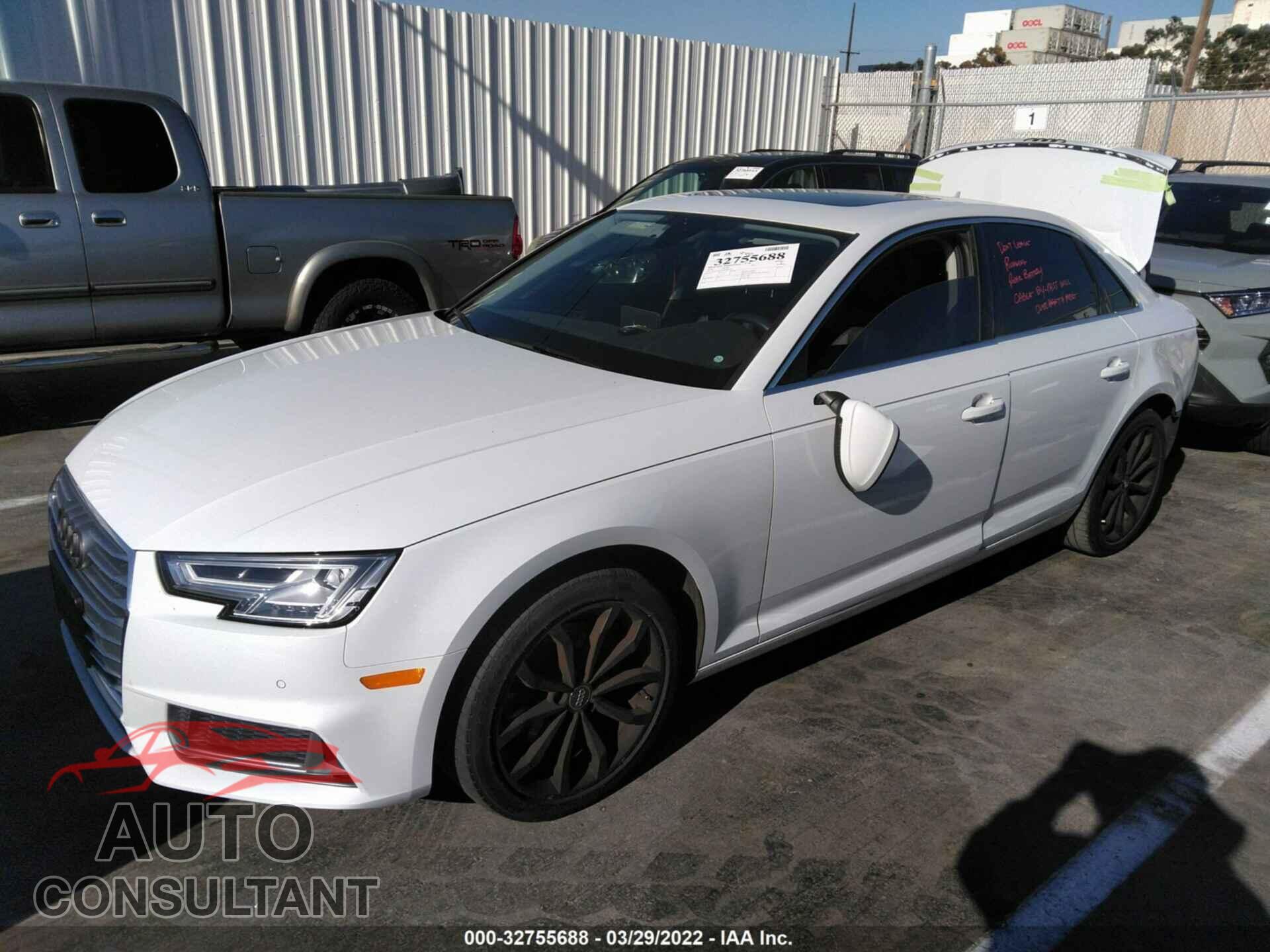 AUDI A4 2019 - WAUHMAF44KN004725
