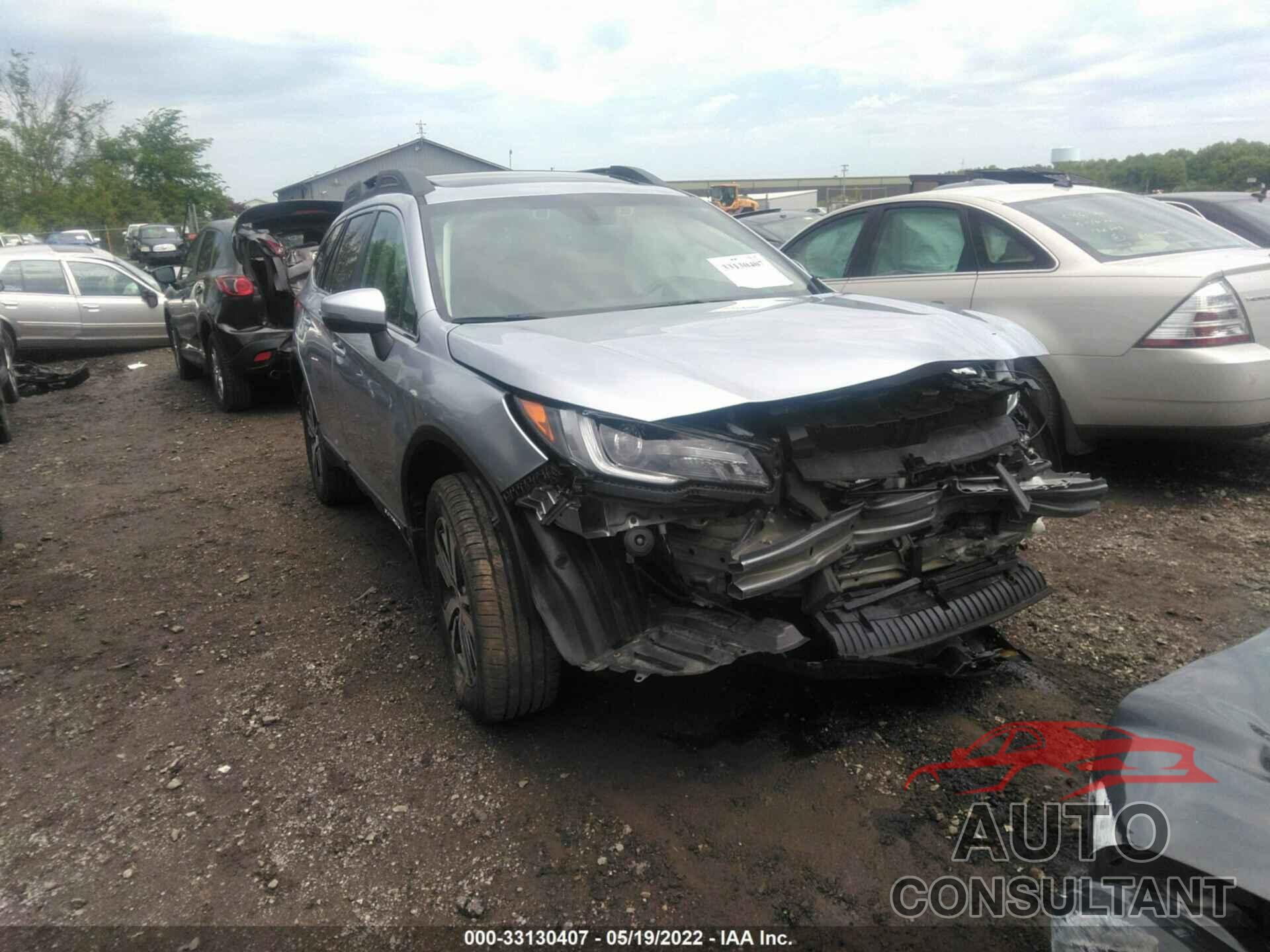 SUBARU OUTBACK 2019 - 4S4BSENC0K3239256