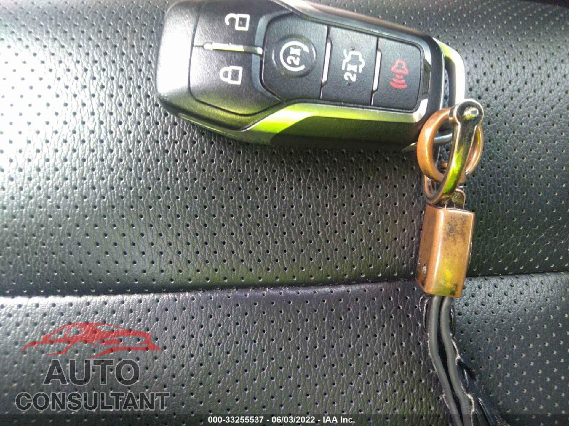 FORD MUSTANG 2016 - 1FA6P8CF1G5283368