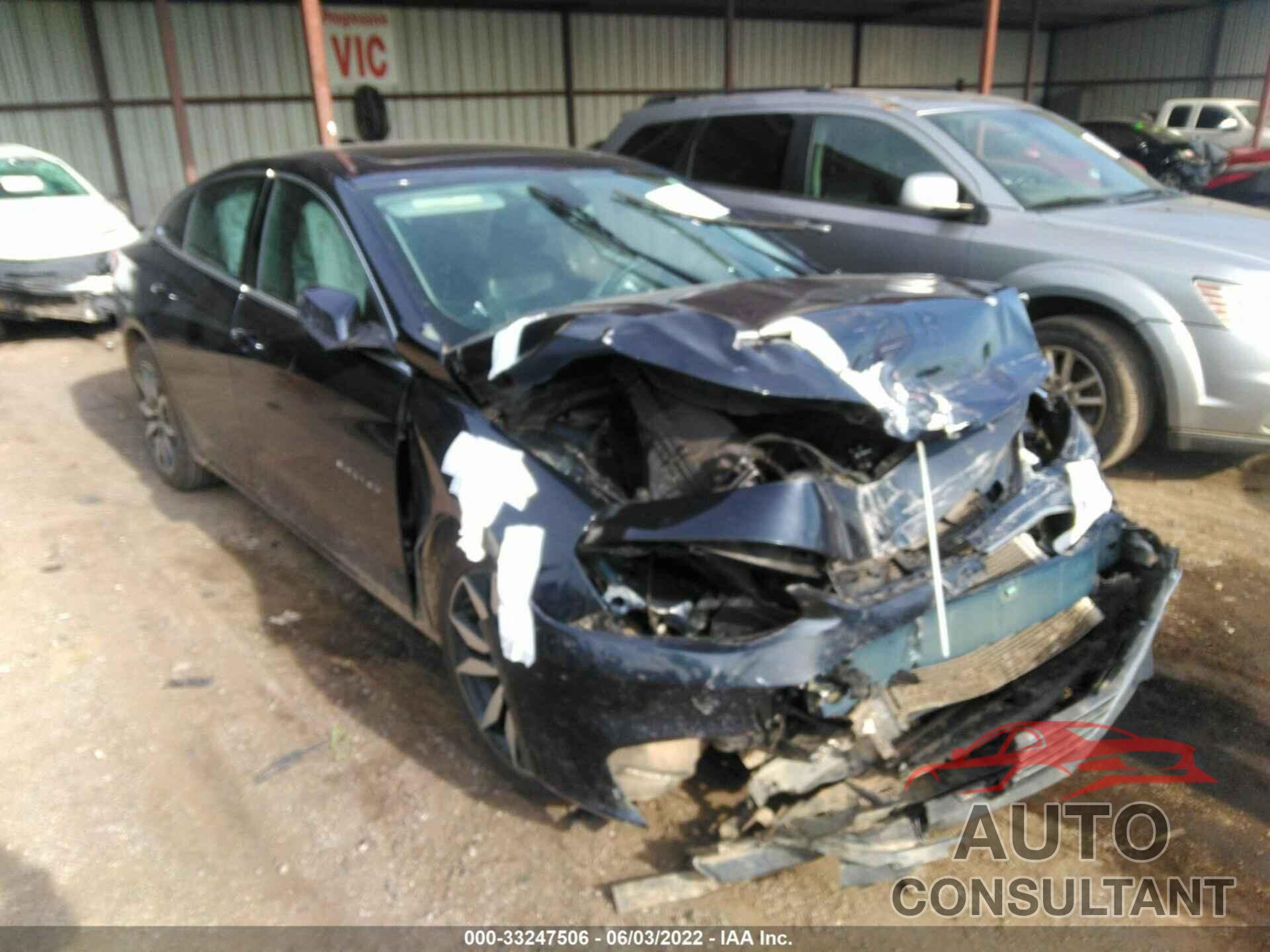CHEVROLET MALIBU 2017 - 1G1ZE5ST8HF115346