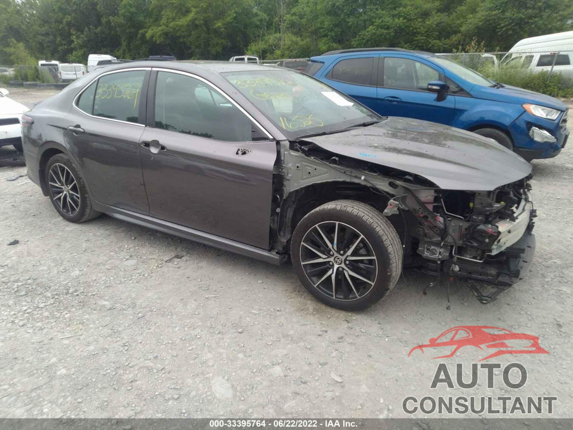 TOYOTA CAMRY 2021 - 4T1G11AK2MU420998