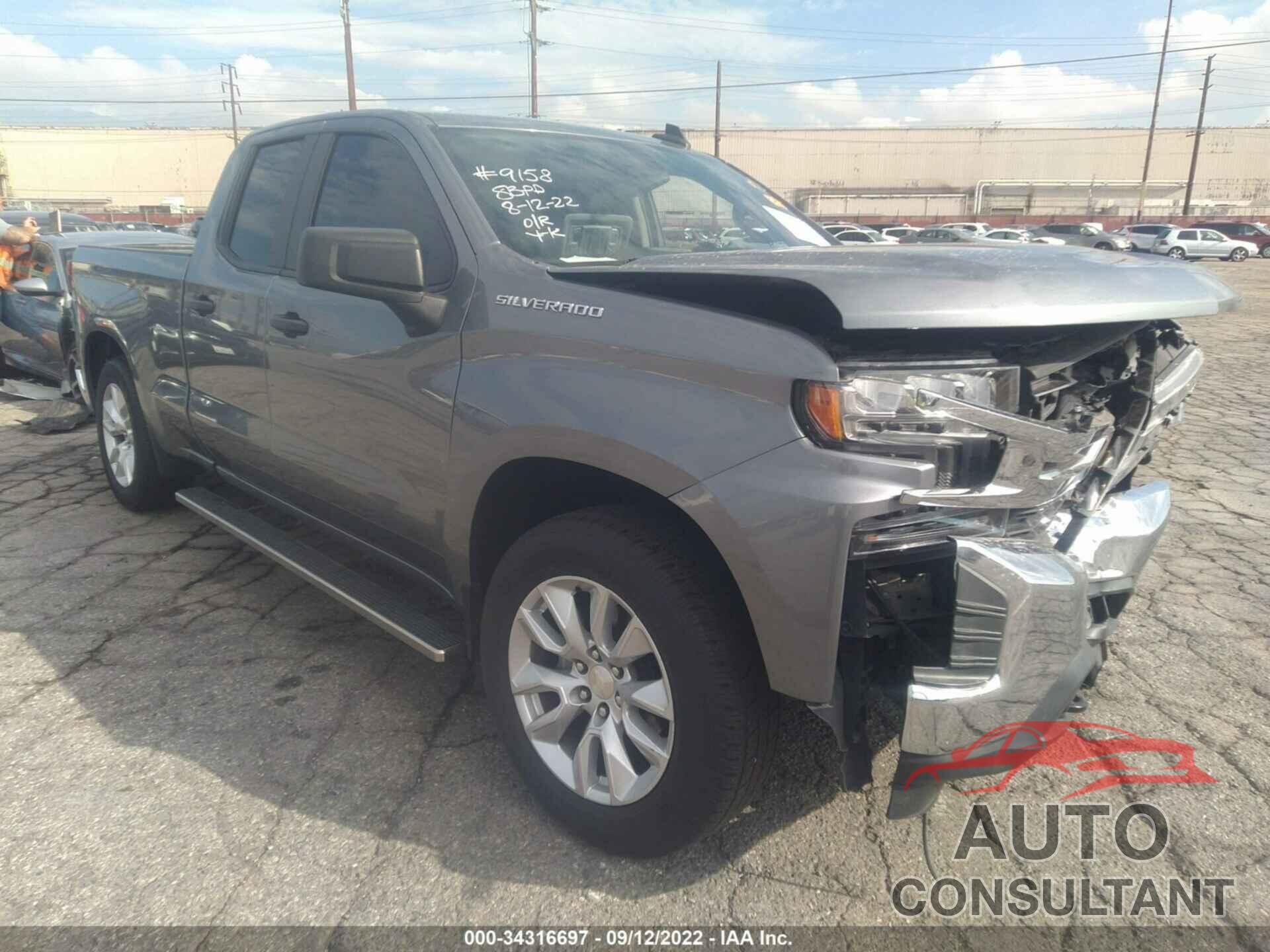 CHEVROLET SILVERADO 1500 2019 - 1GCRWBEHXKZ389423