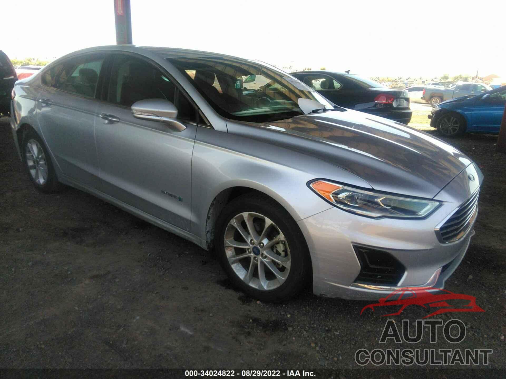 FORD FUSION HYBRID 2019 - 3FA6P0MU5KR121263