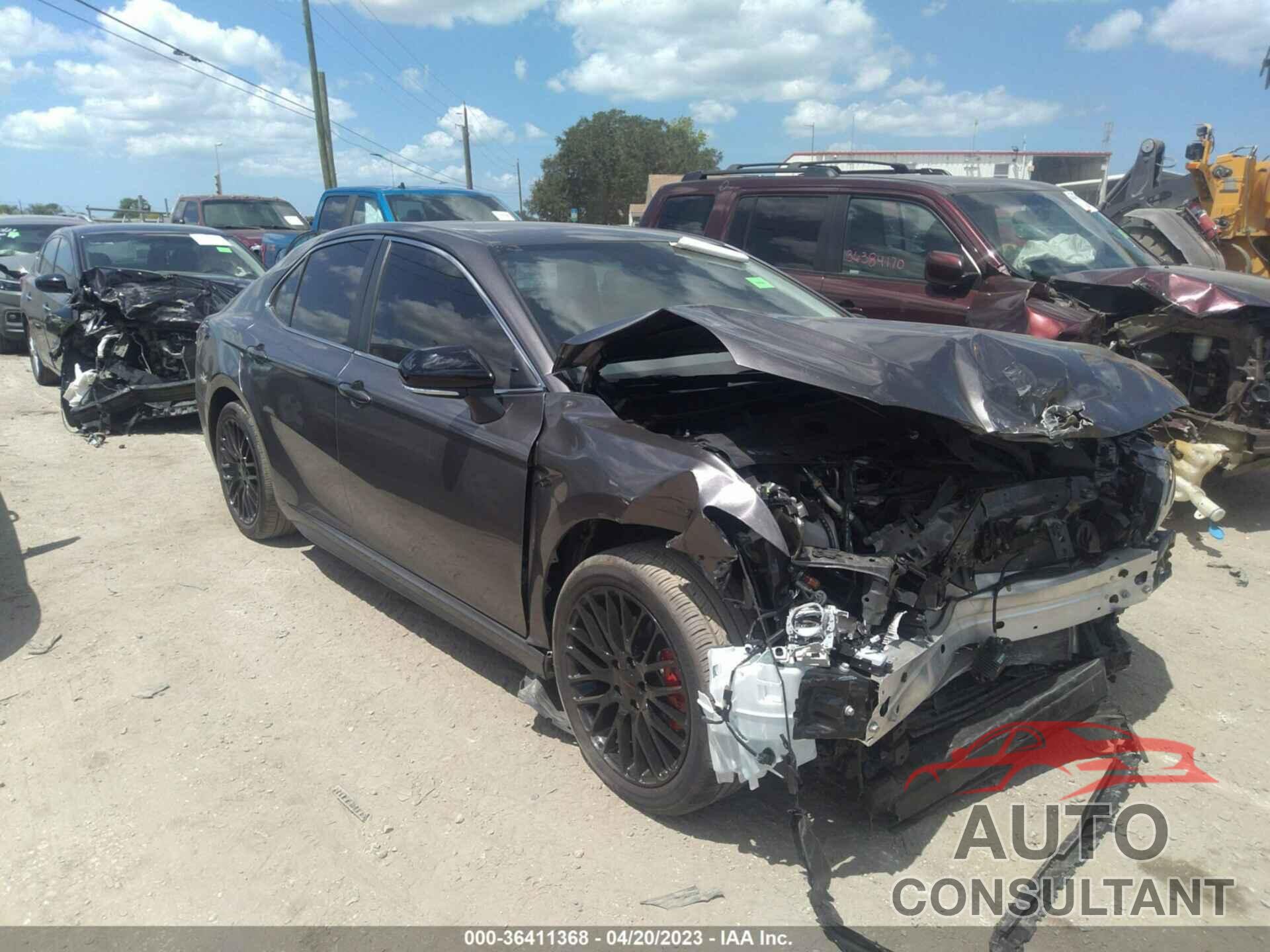 TOYOTA CAMRY 2022 - 4T1T11AK5NU626803