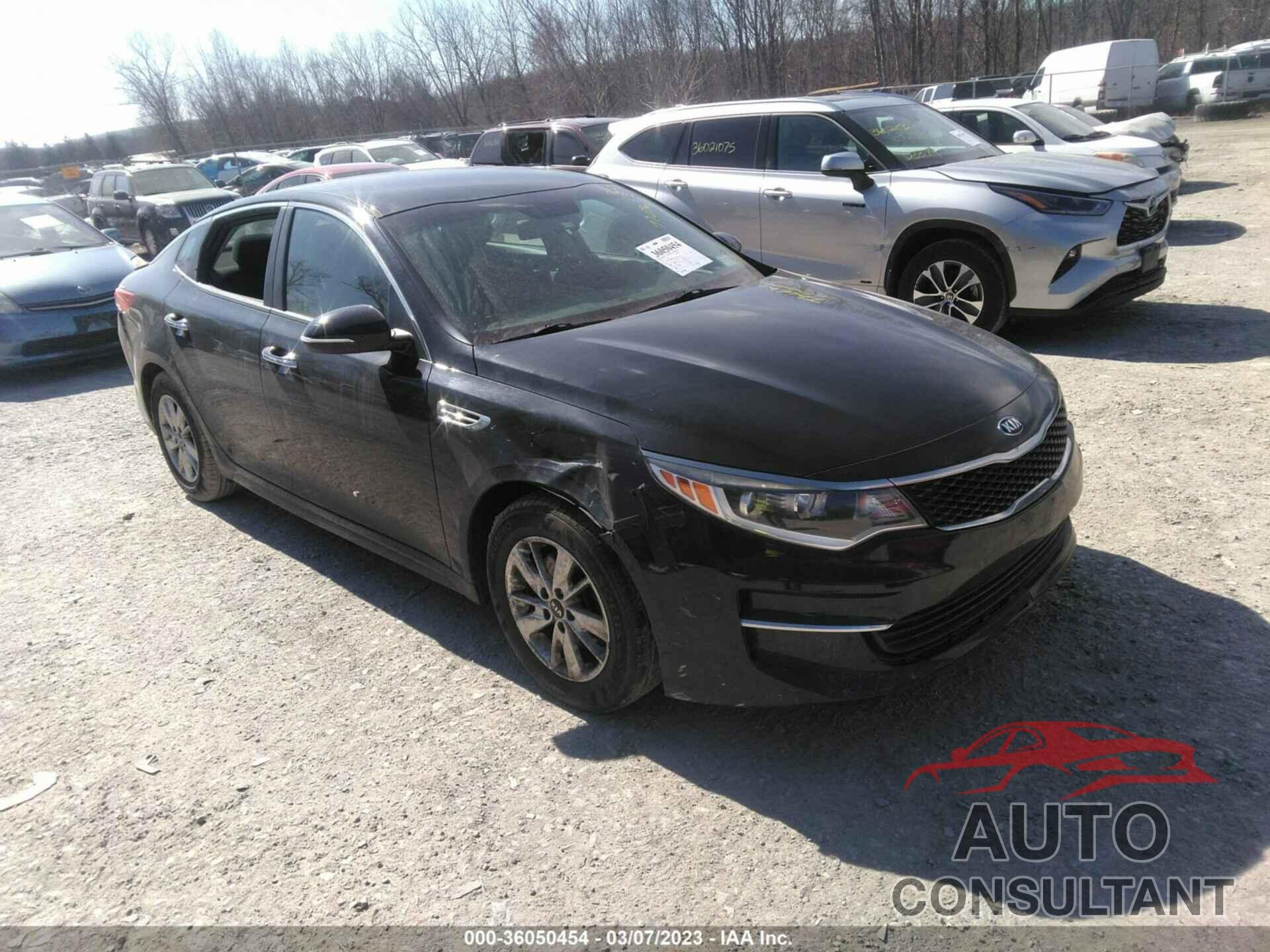 KIA OPTIMA 2018 - 5XXGT4L36JG225395