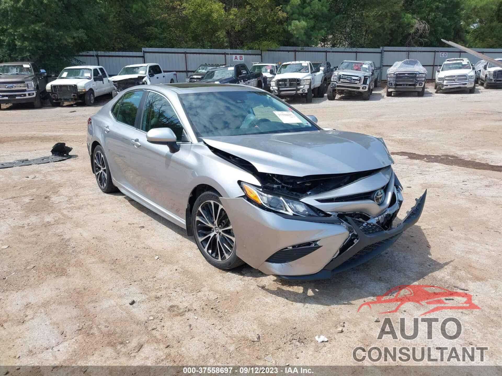 TOYOTA CAMRY 2019 - 4T1B11HK5KU683547