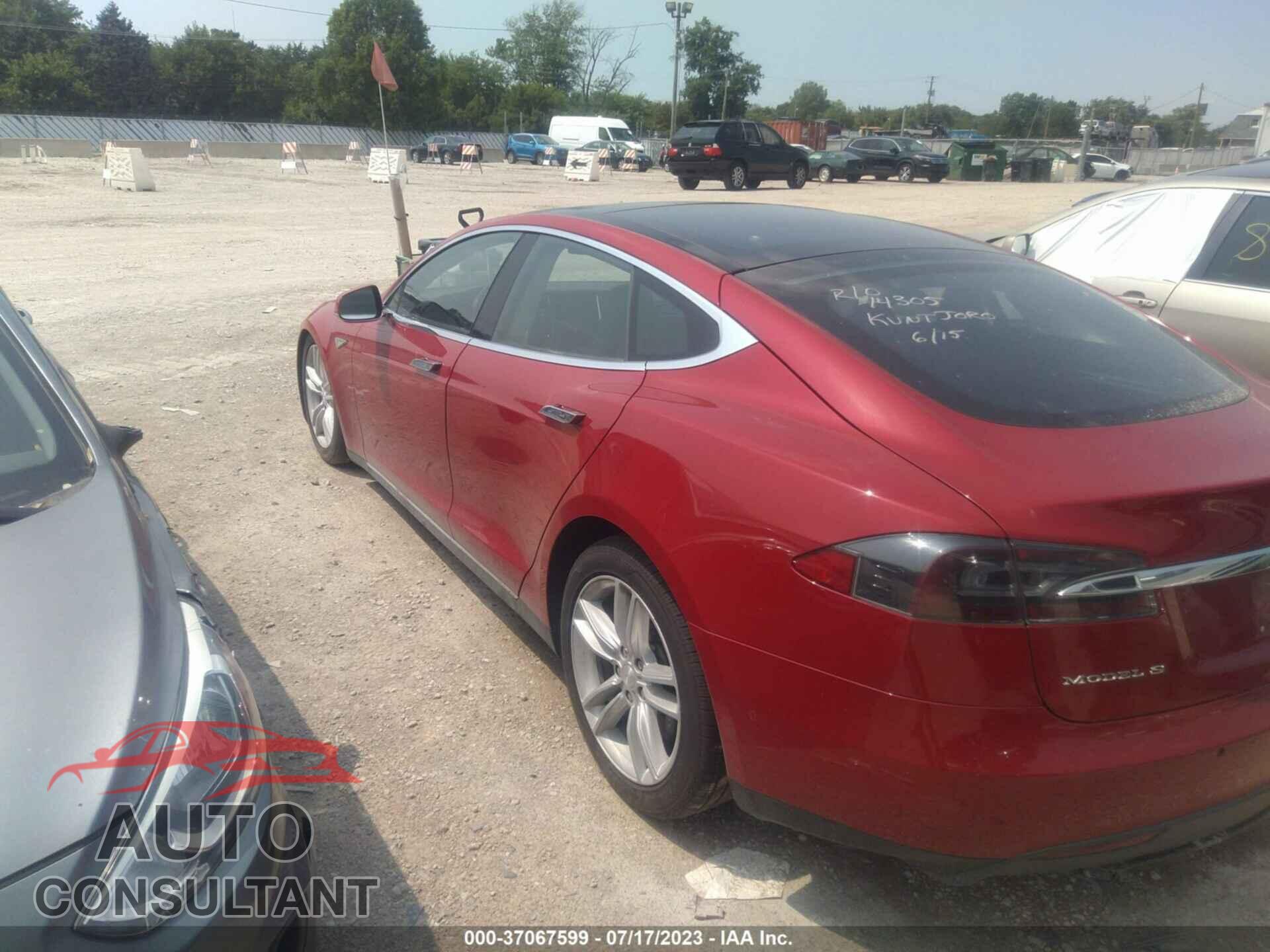 TESLA MODEL S 2016 - 5YJSA1E20GF131771