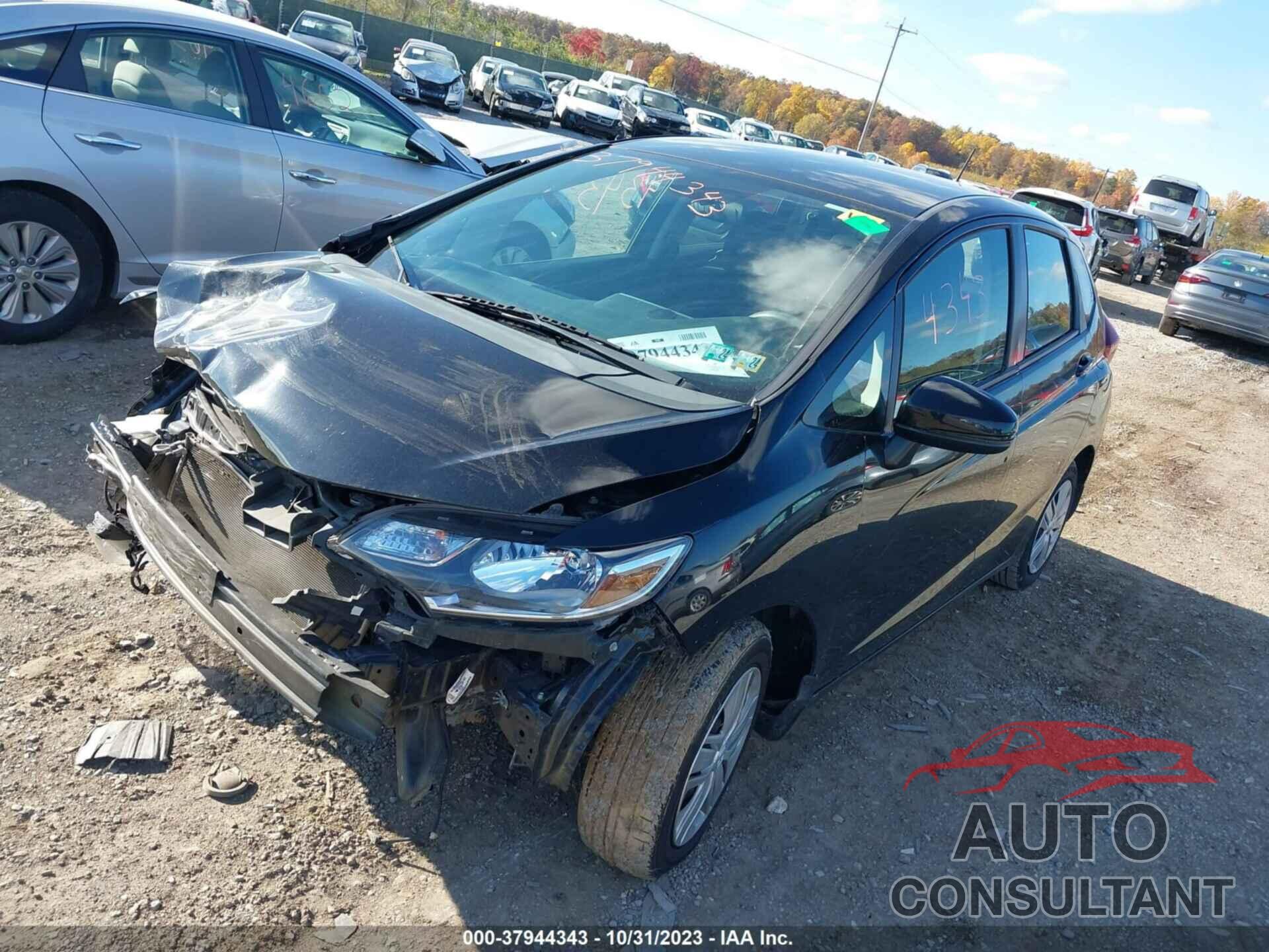 HONDA FIT 2019 - 3HGGK5H49KM711825