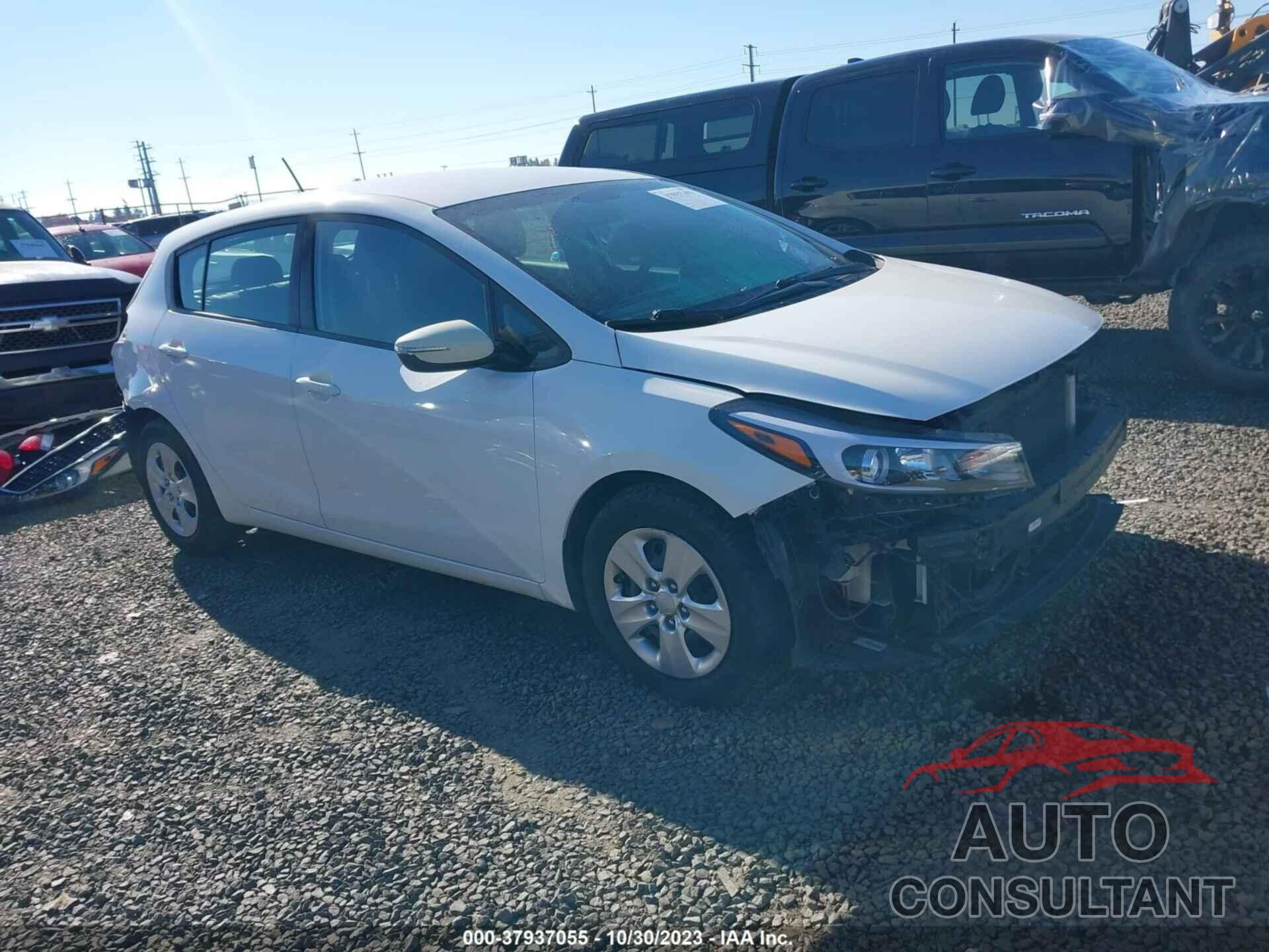 KIA FORTE 2017 - KNAFK5A84H5705546