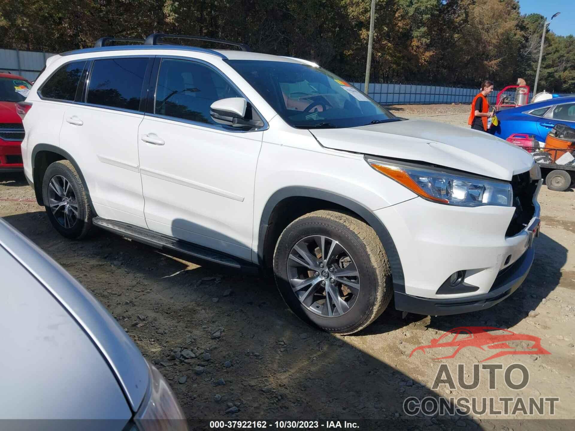 TOYOTA HIGHLANDER 2016 - 5TDKKRFH1GS158116