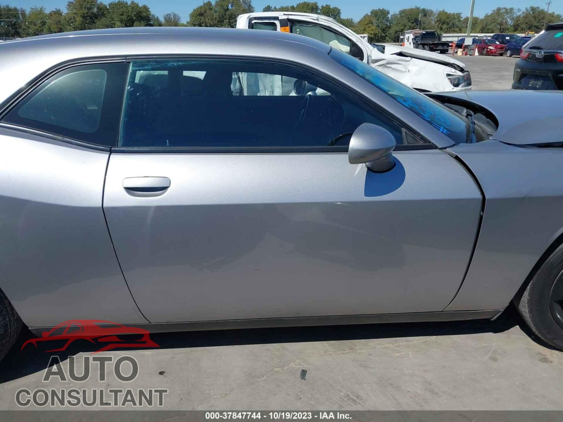 DODGE CHALLENGER 2015 - 2C3CDZAG2FH706395