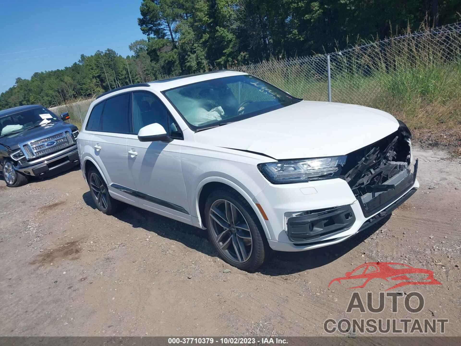 AUDI Q7 2018 - WA1VAAF78JD033667