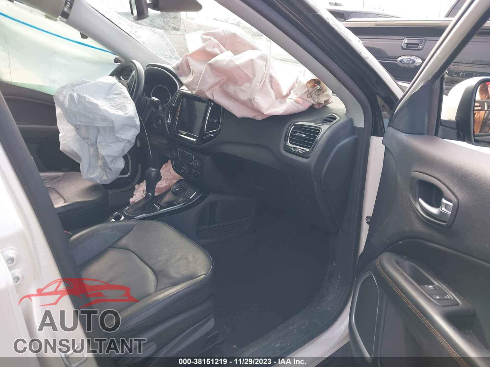 JEEP COMPASS 2020 - 3C4NJDCB4LT248654