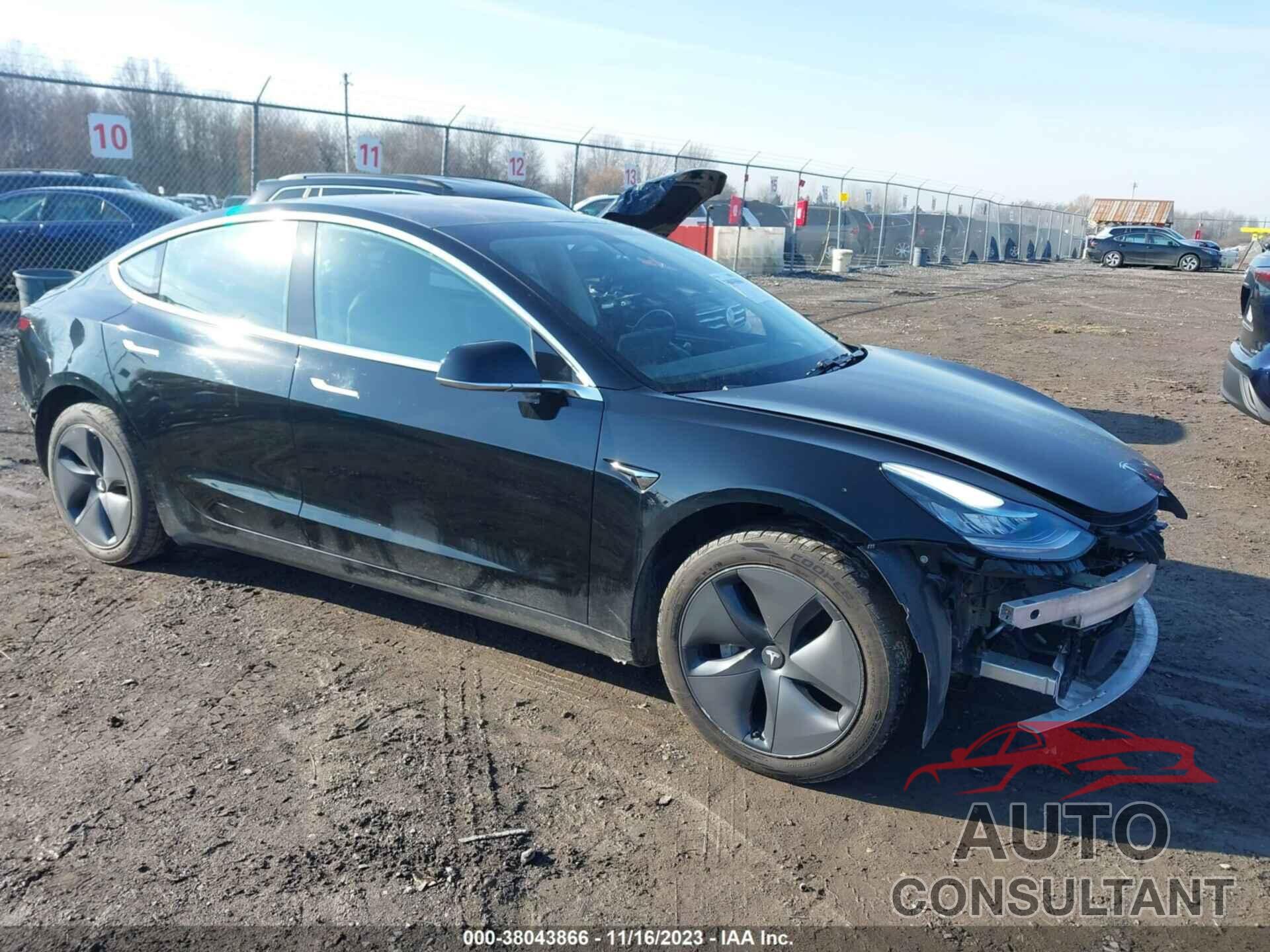 TESLA MODEL 3 2018 - 5YJ3E1EB0JF071992